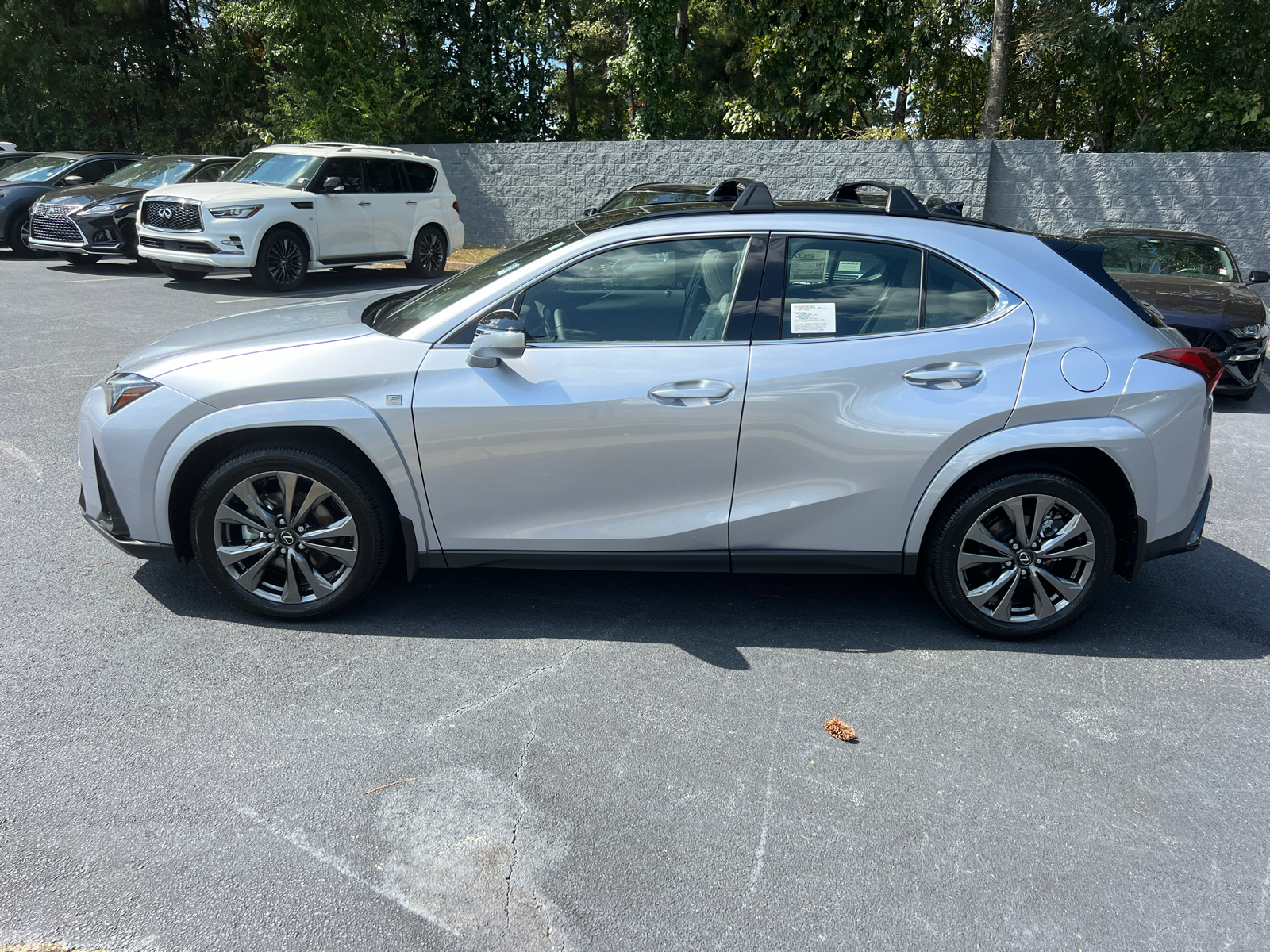 2025 Lexus UX UX 300h F SPORT Design 9