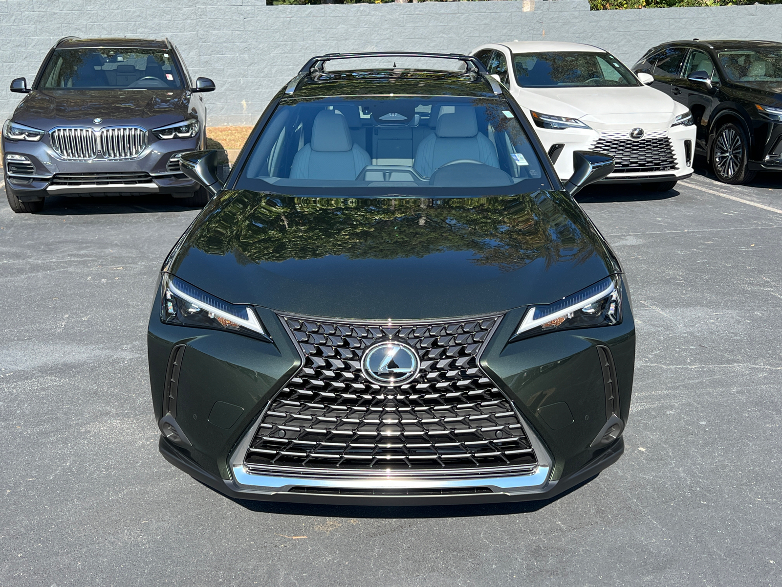 2025 Lexus UX UX 300h Premium 3