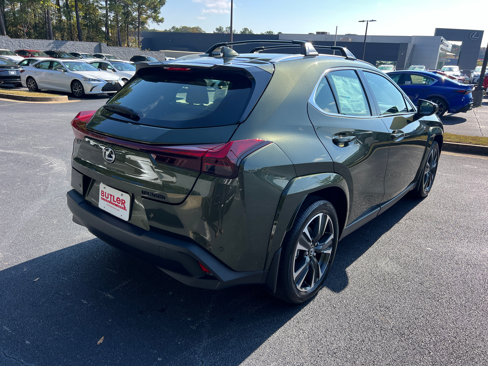 2025 Lexus UX UX 300h Premium 6