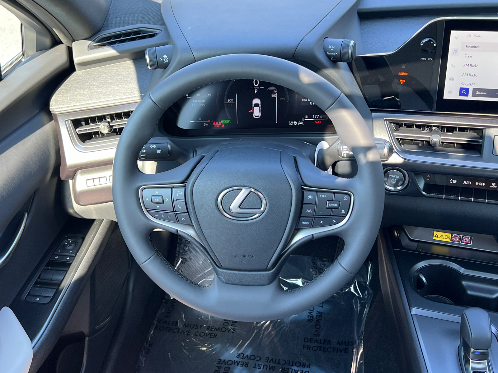 2025 Lexus UX UX 300h Premium 18