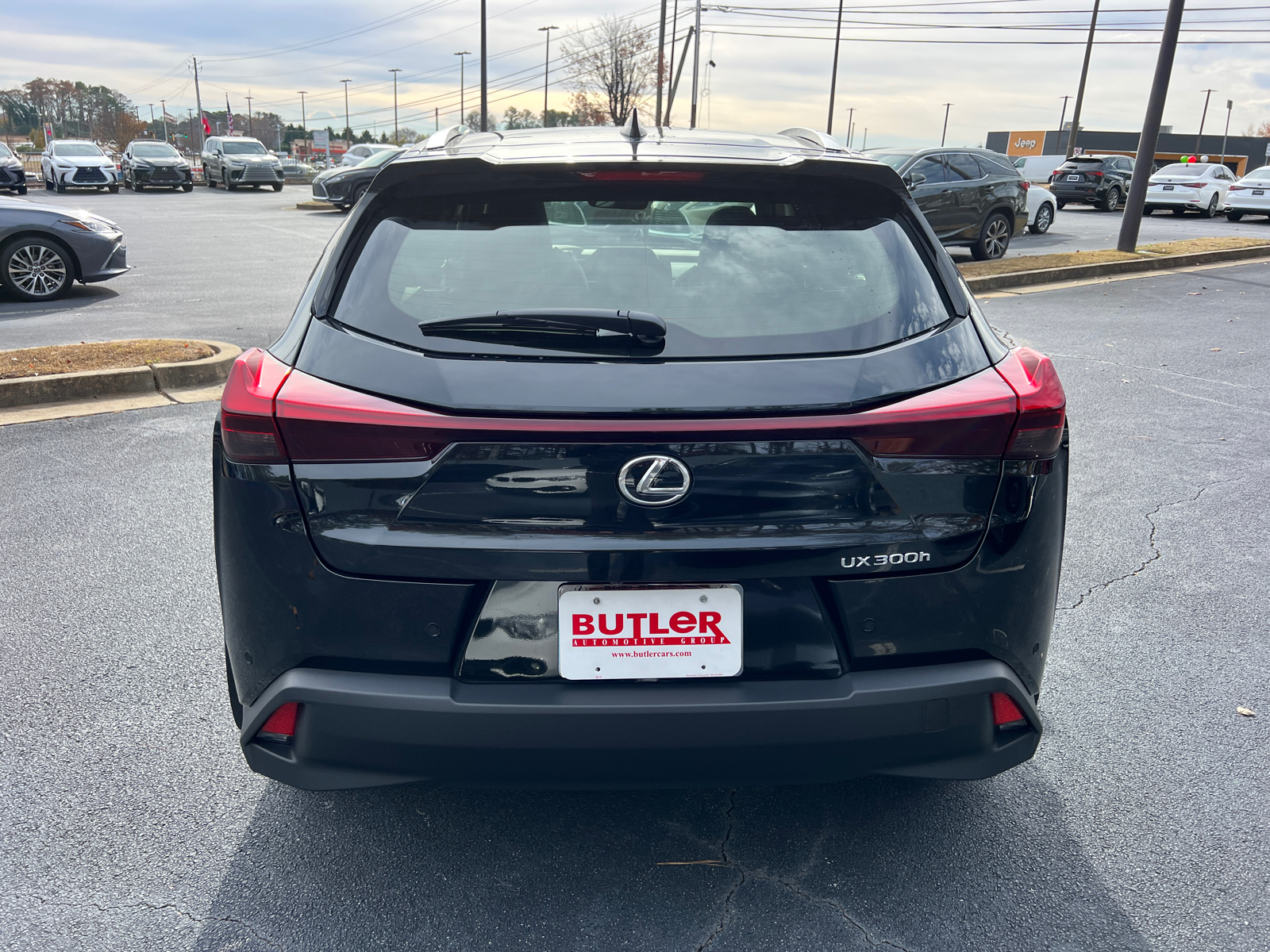 2025 Lexus UX UX 300h Premium 7