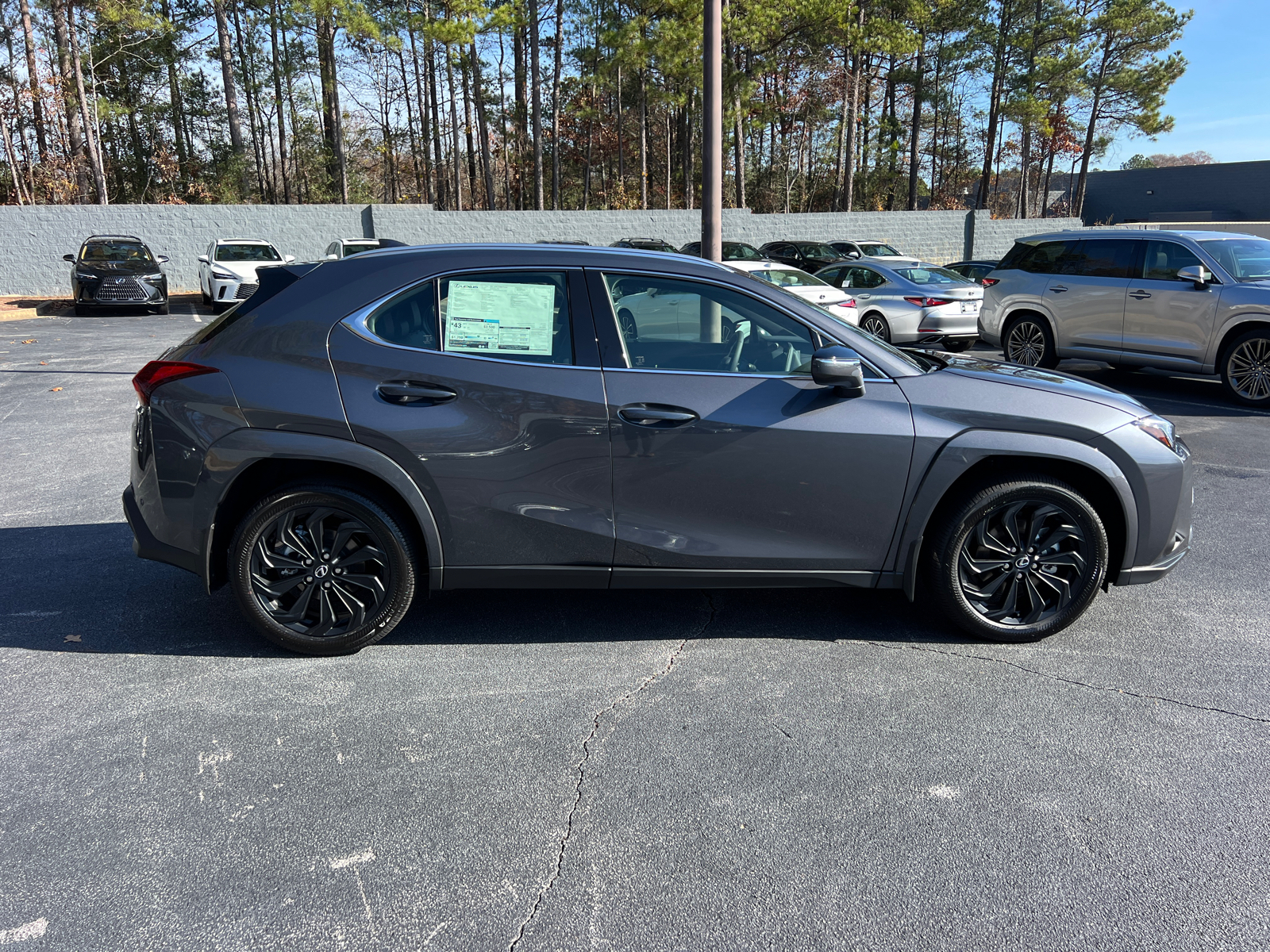 2025 Lexus UX UX 300h Premium 5