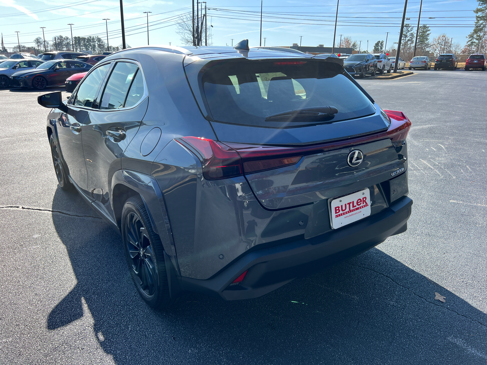 2025 Lexus UX UX 300h Premium 8