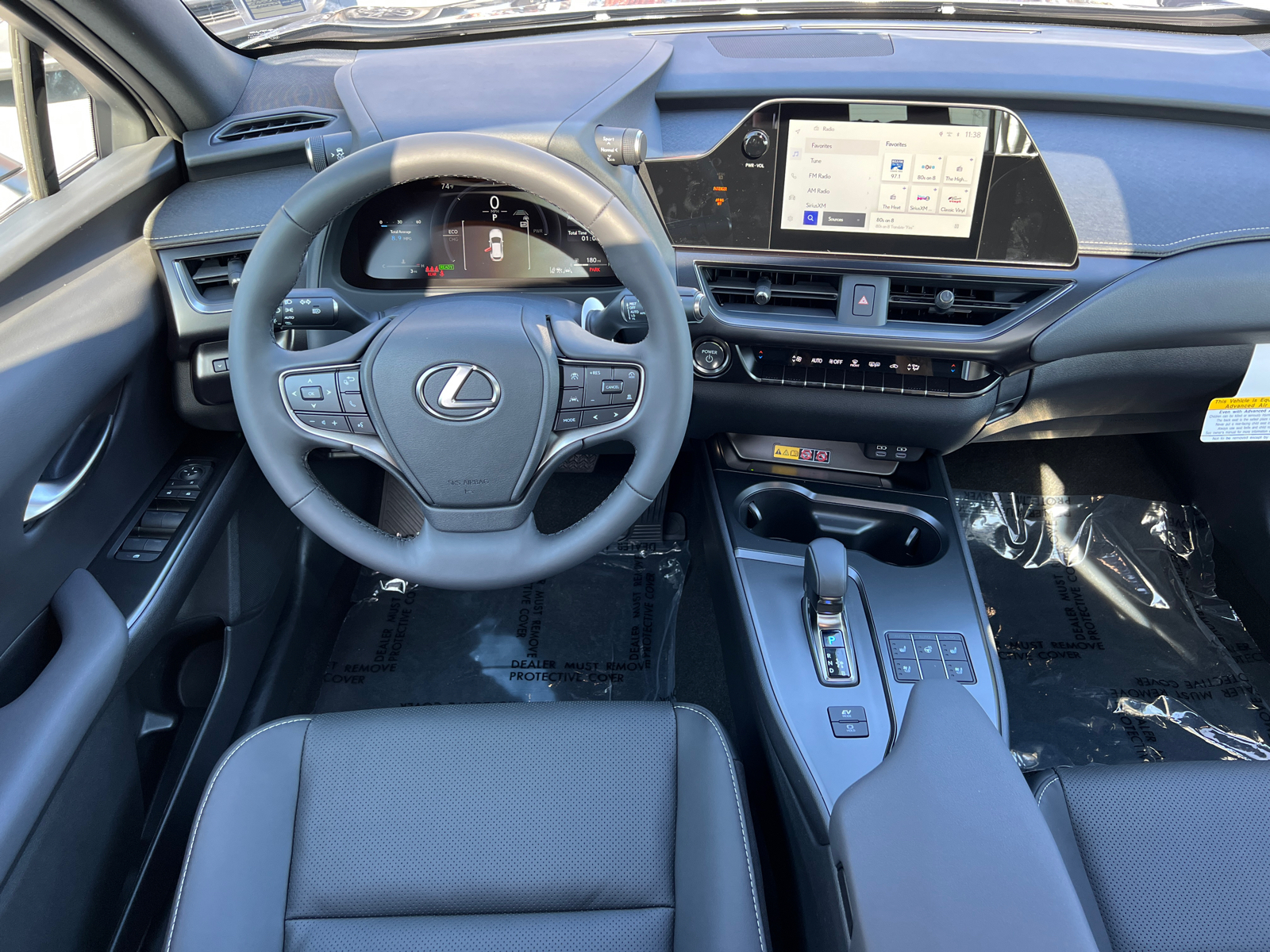 2025 Lexus UX UX 300h Premium 17