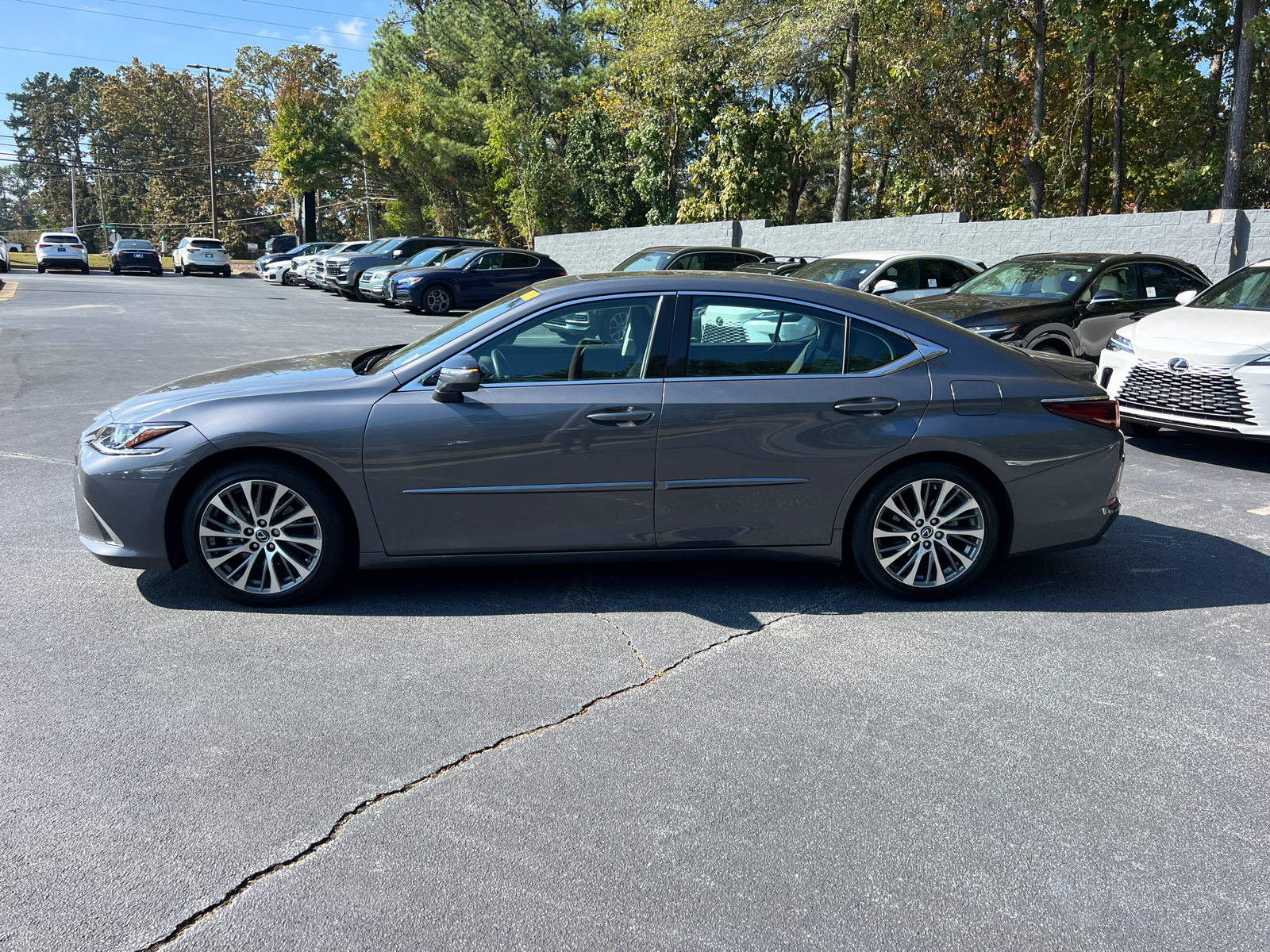 2020 Lexus ES ES 350 Premium 9