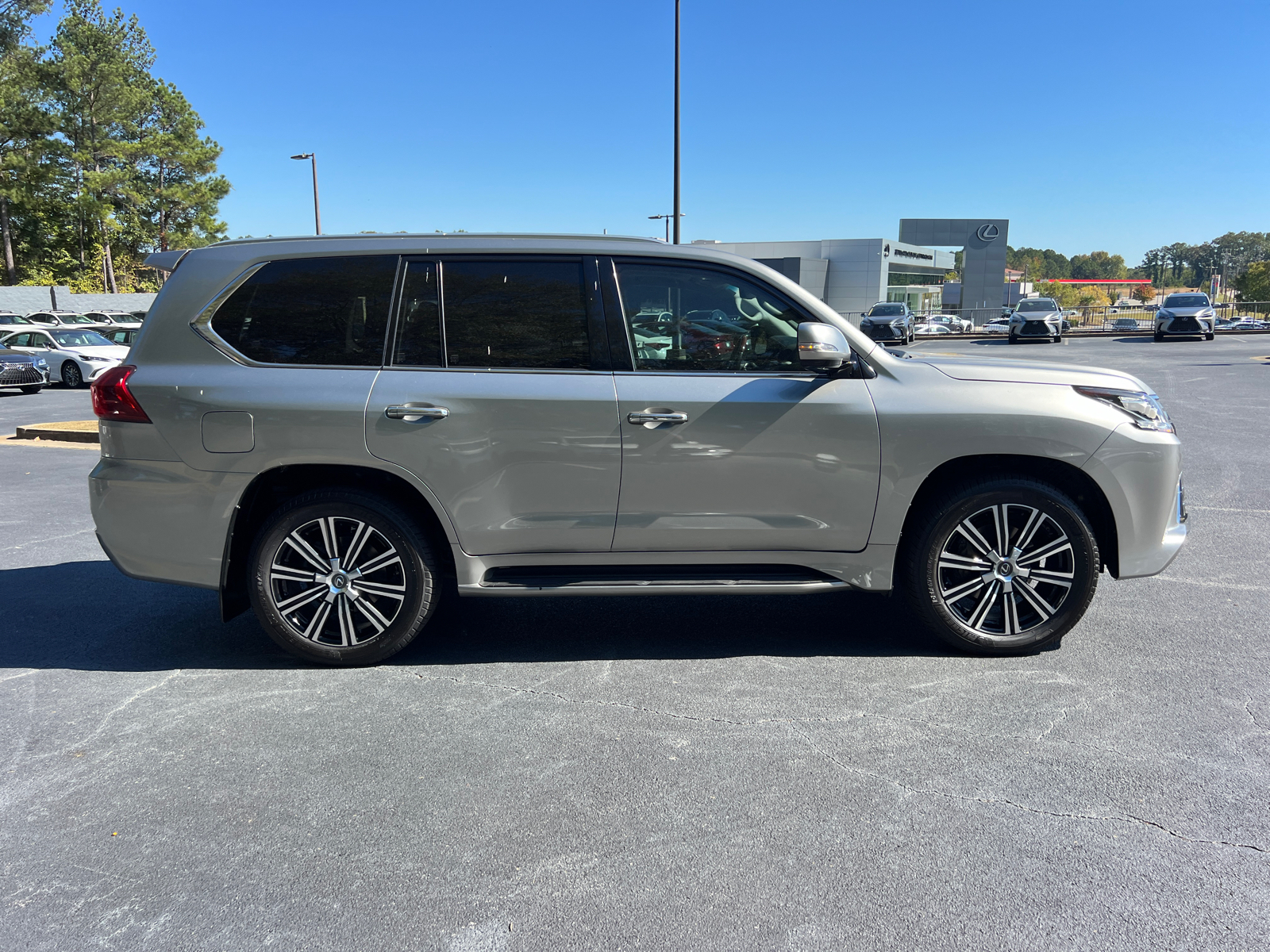 2019 Lexus LX LX 570 5