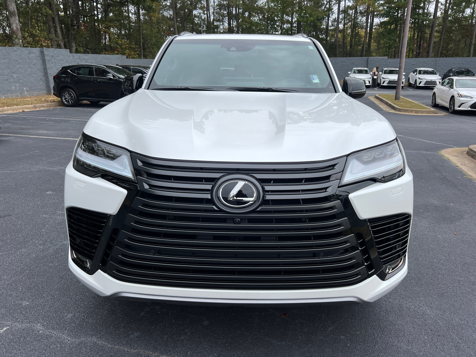 2024 Lexus LX LX 600 Luxury 3