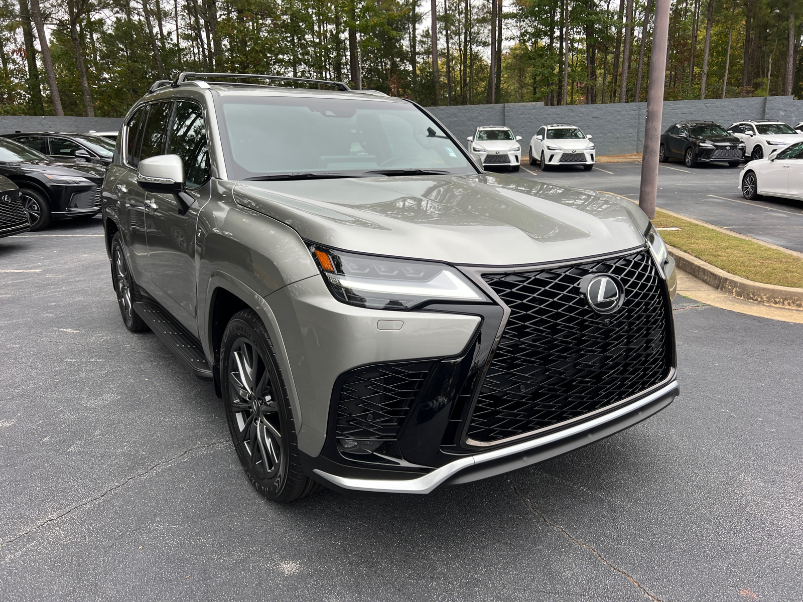 2024 Lexus LX LX 600 F SPORT 4