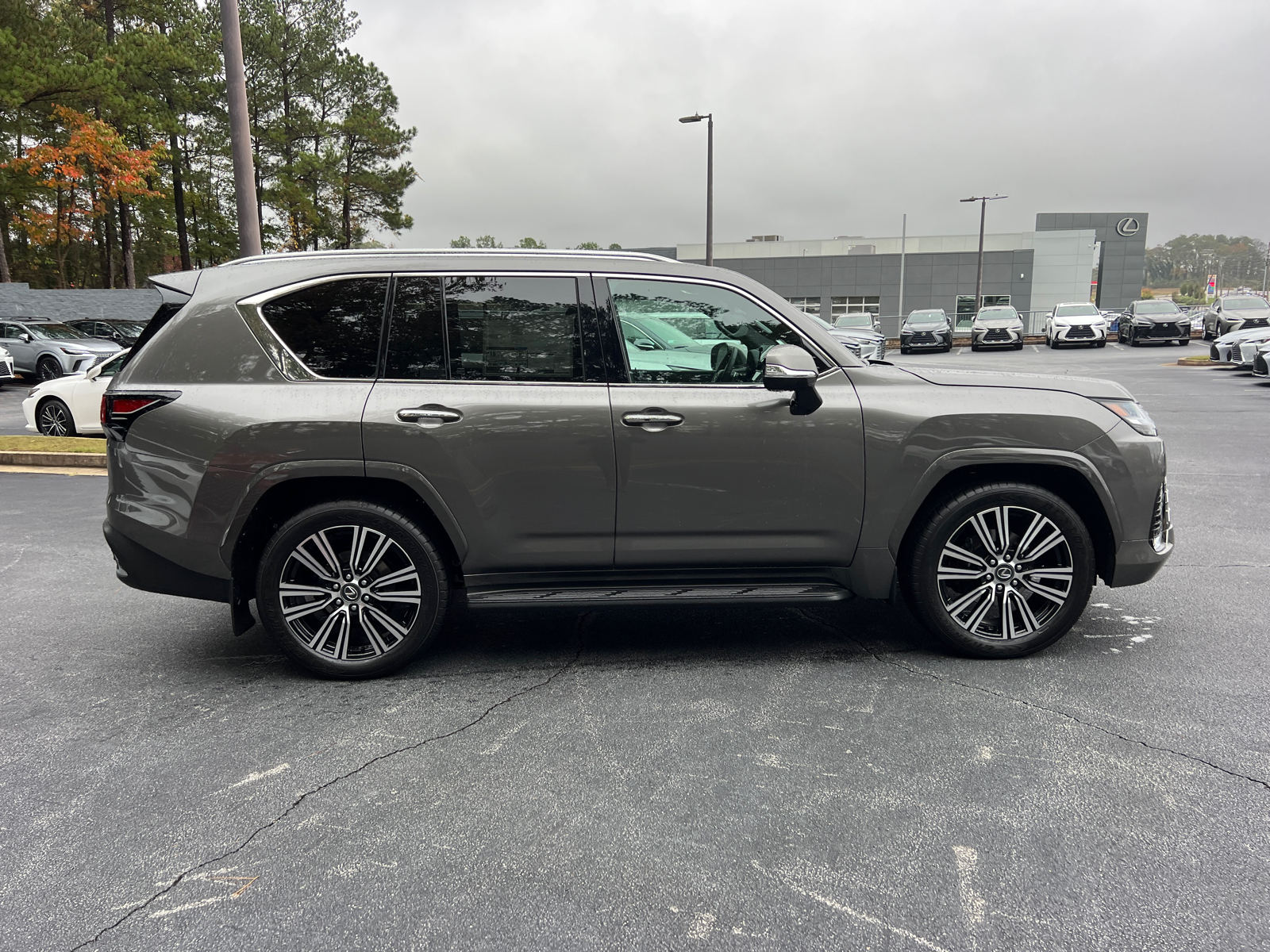 2024 Lexus LX LX 600 Luxury 5