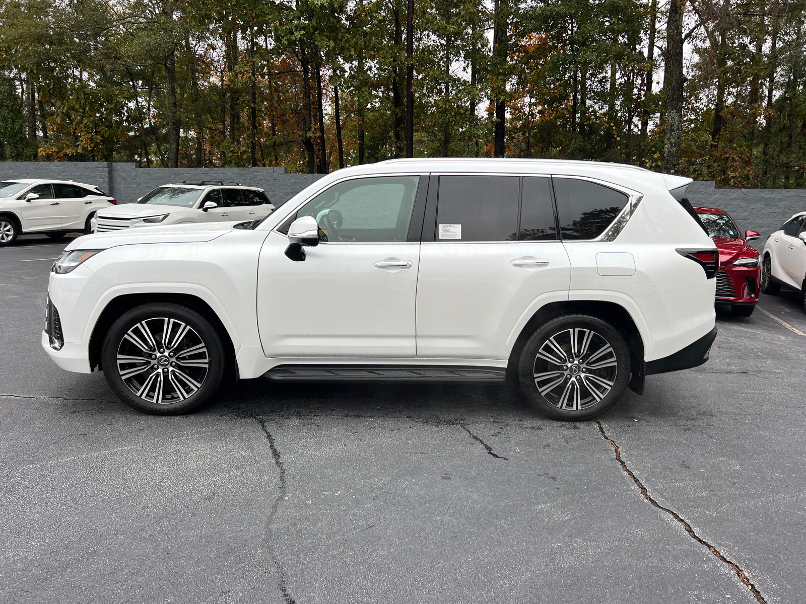 2024 Lexus LX LX 600 Luxury 9