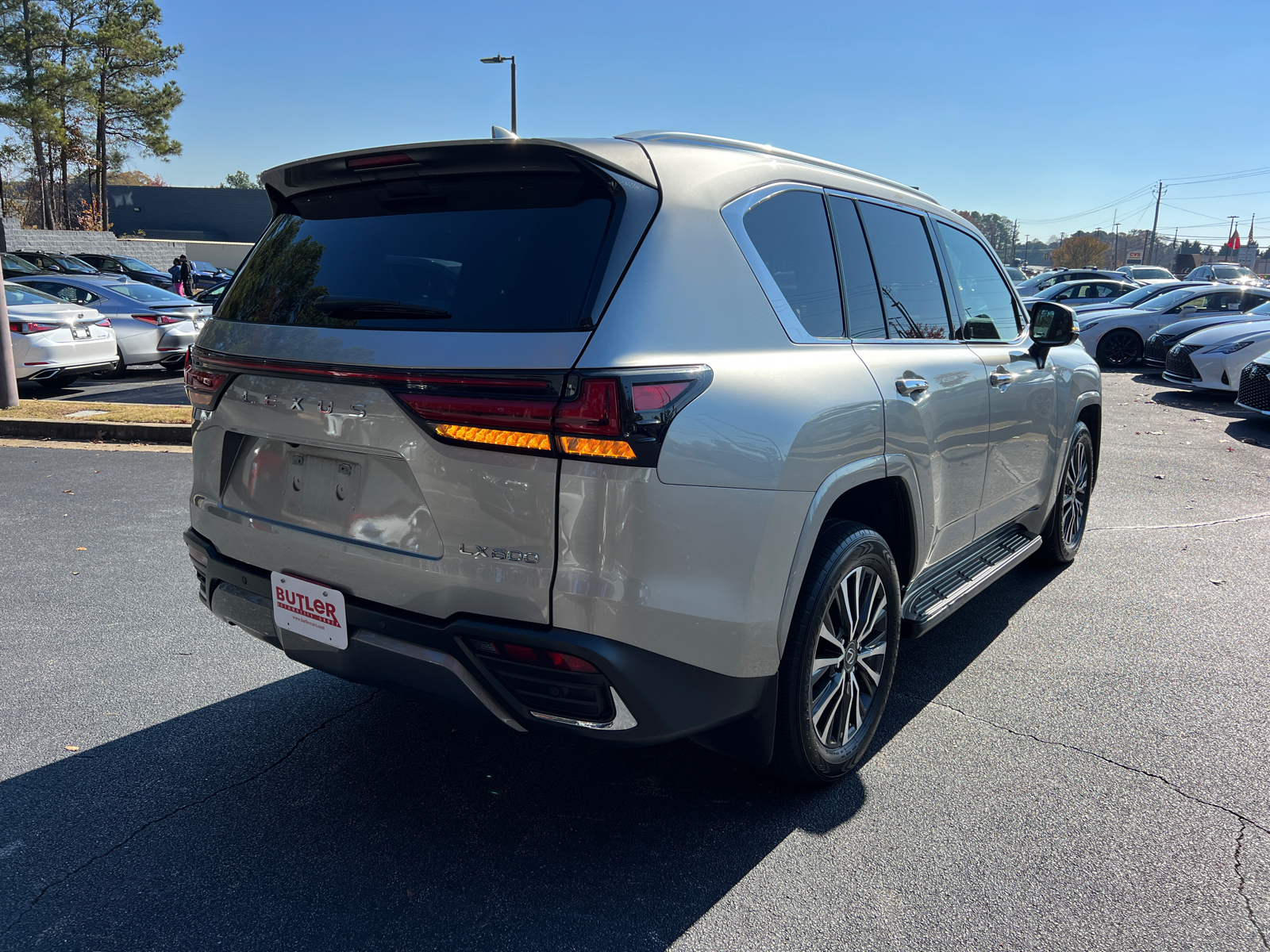 2022 Lexus LX LX 600 Premium 6