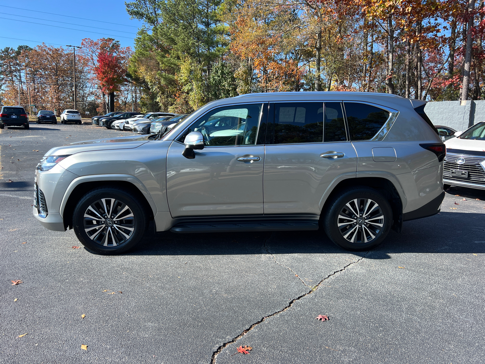 2022 Lexus LX LX 600 Premium 9