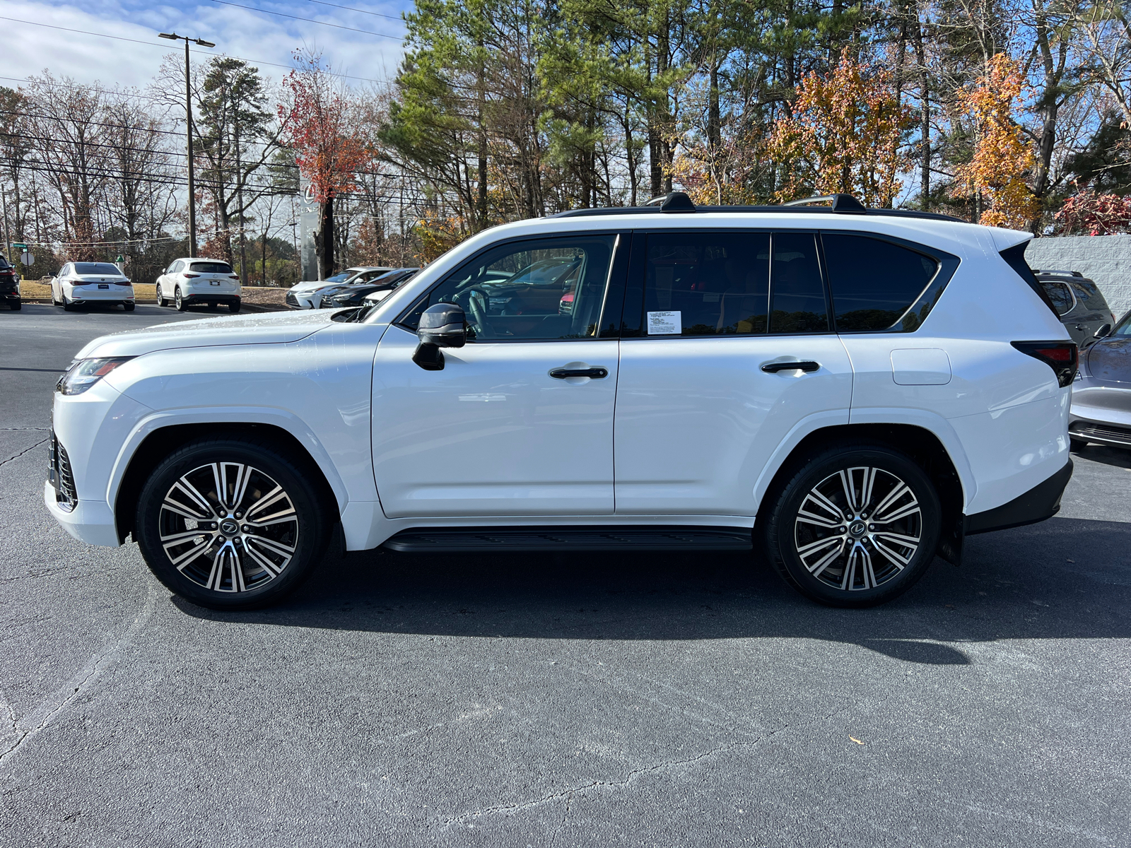 2024 Lexus LX LX 600 Luxury 9