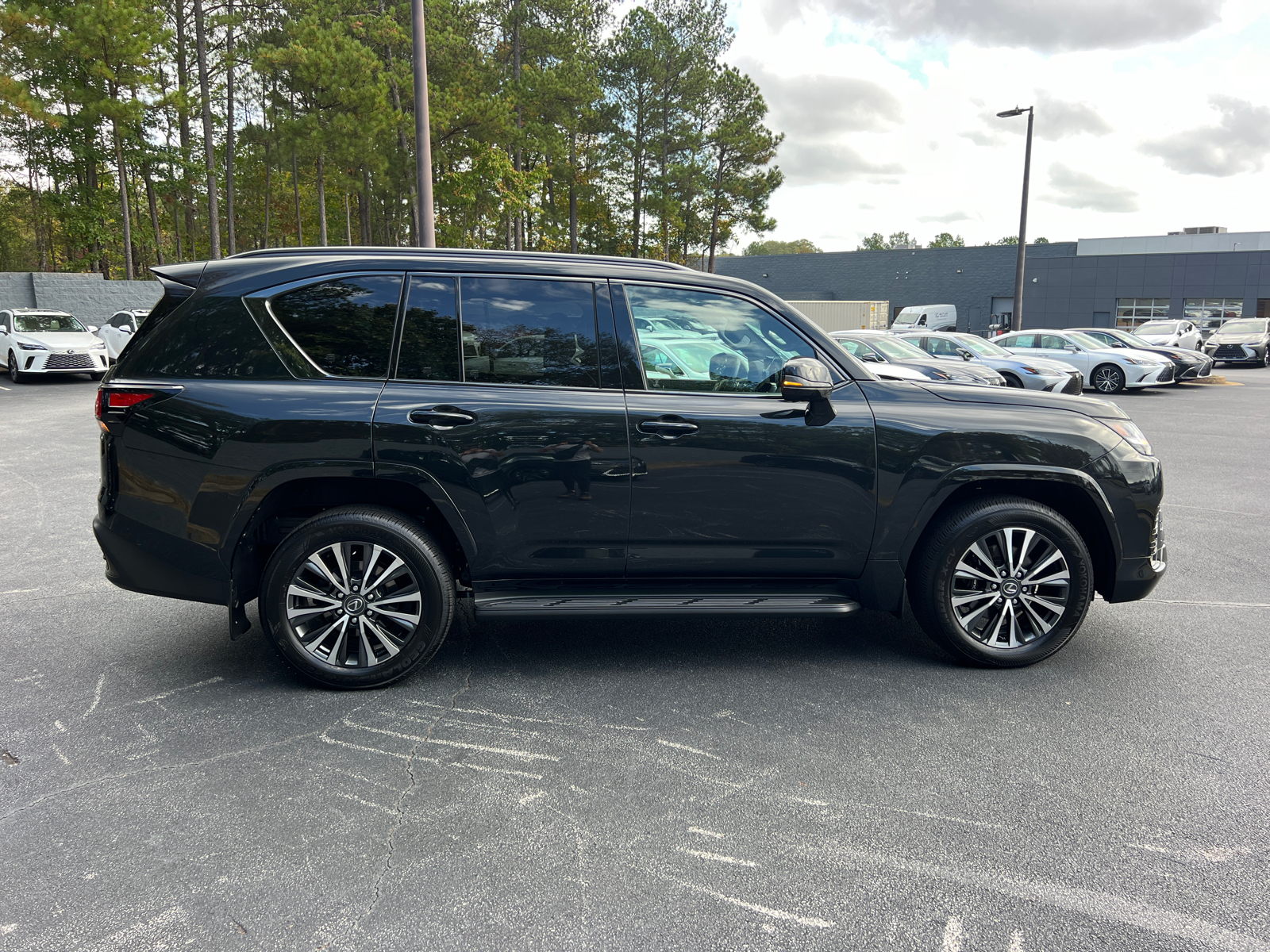 2024 Lexus LX LX 600 Premium 5