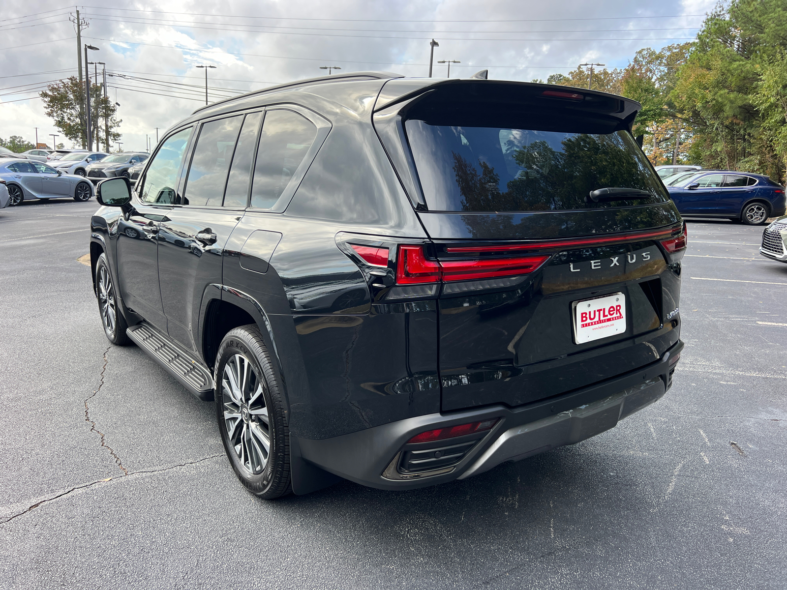 2024 Lexus LX LX 600 Premium 8