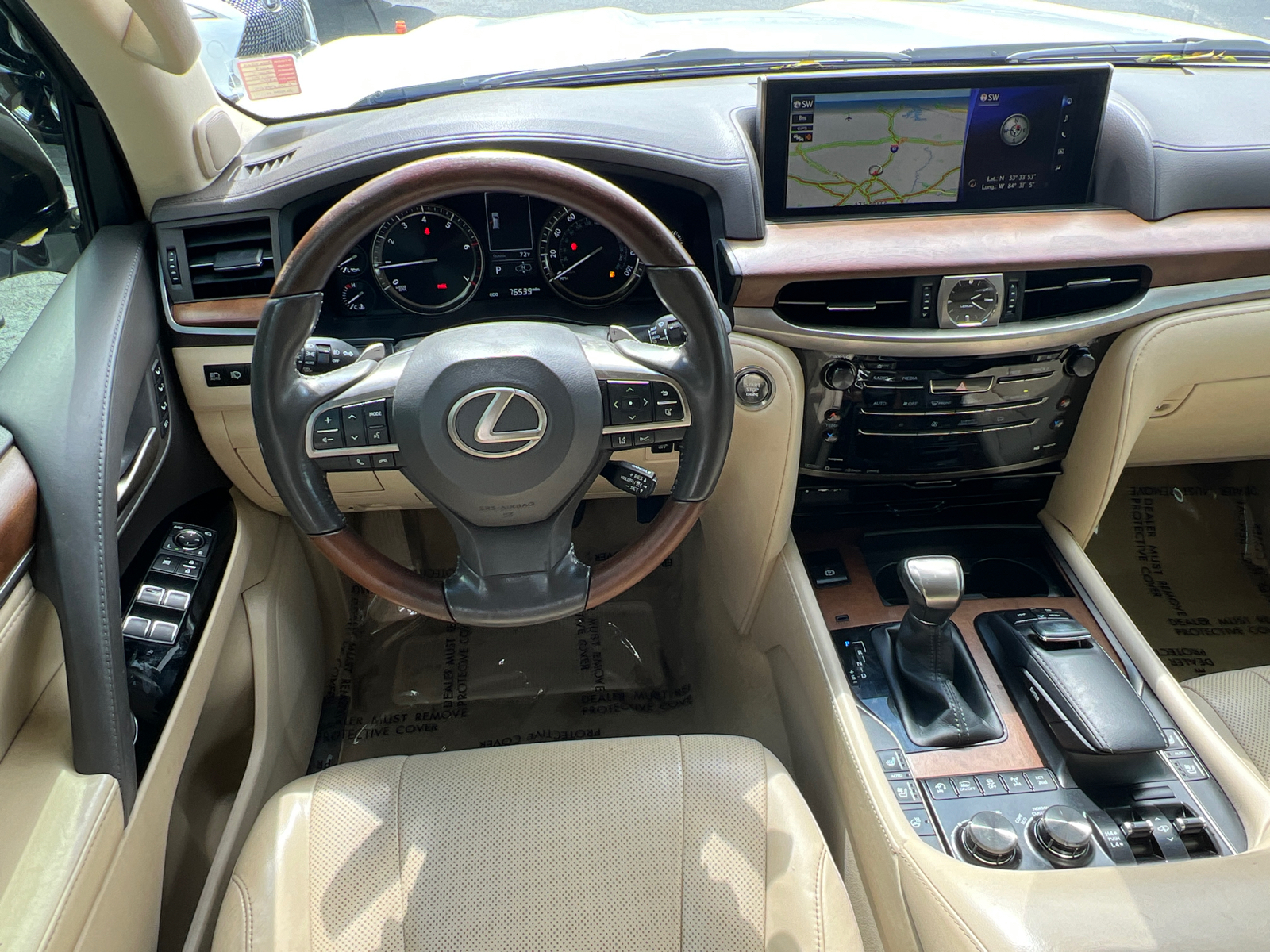 2019 Lexus LX LX 570 24