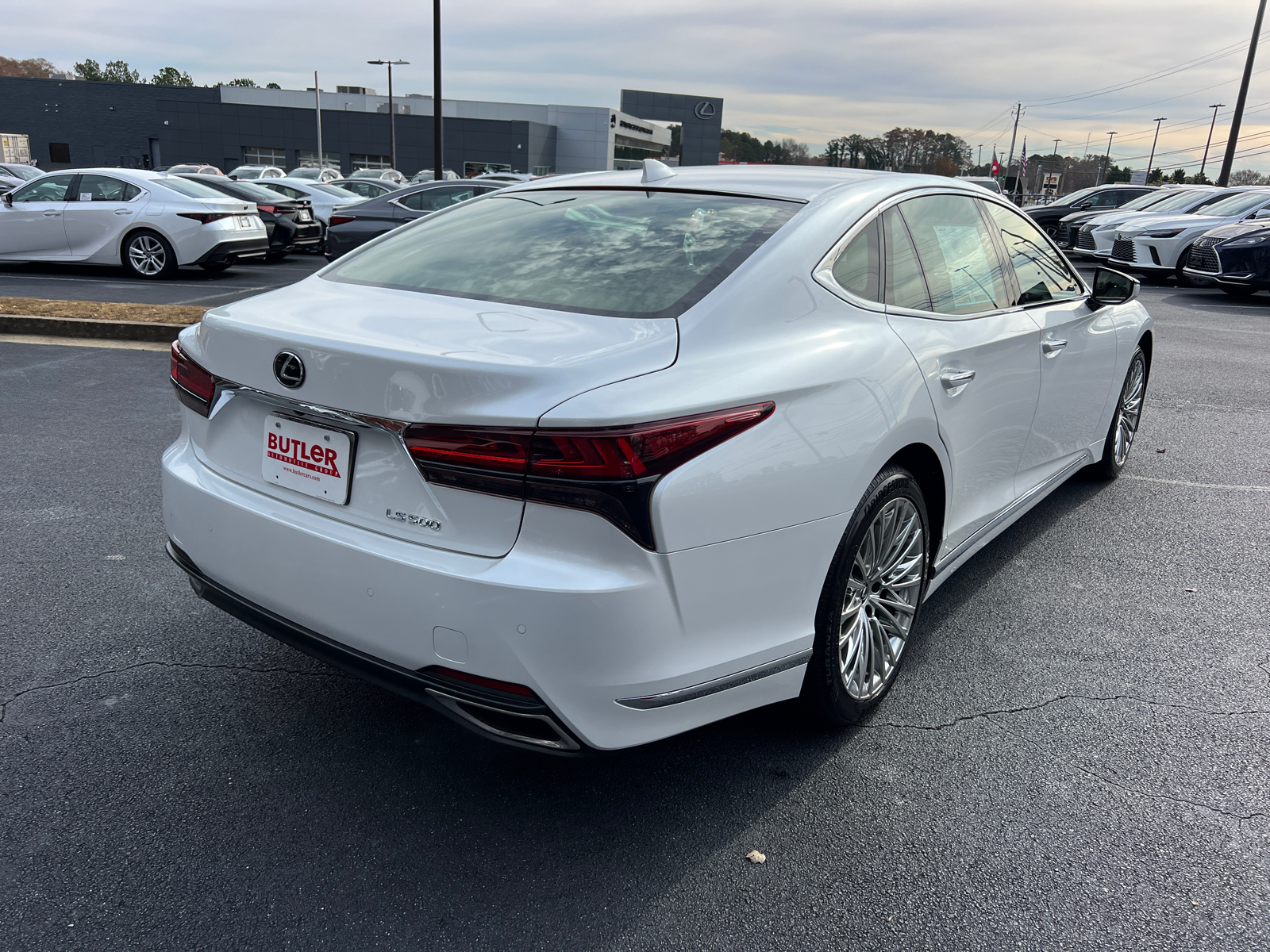 2024 Lexus LS LS 500 6