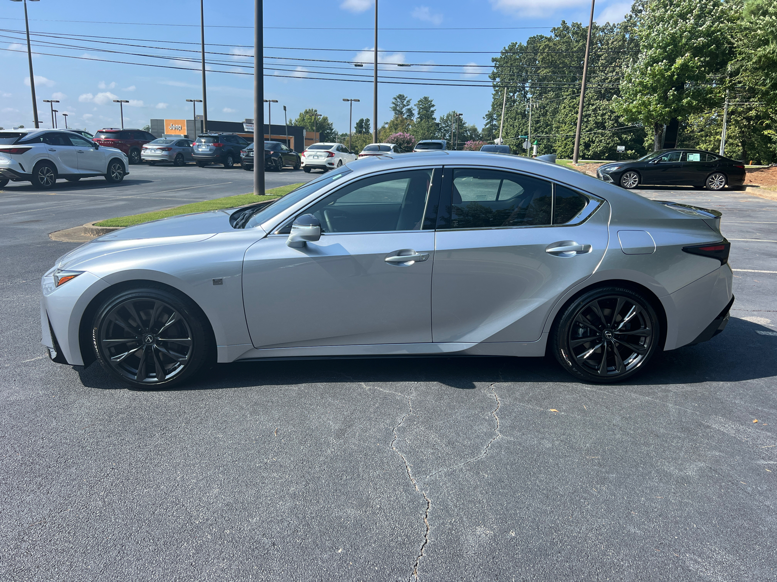 2024 Lexus IS IS 350 F SPORT Design 9