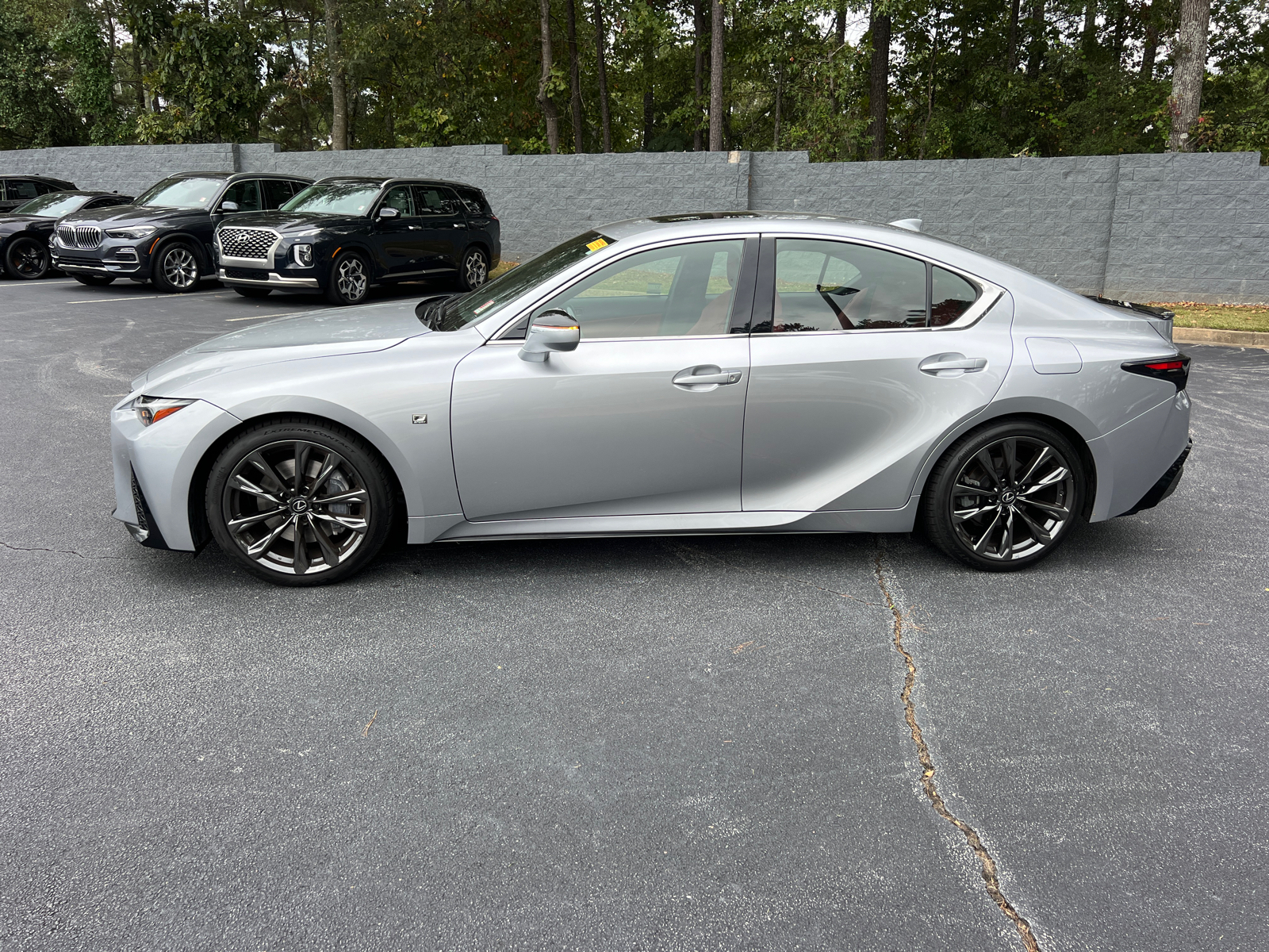 2023 Lexus IS IS 350 F SPORT 8