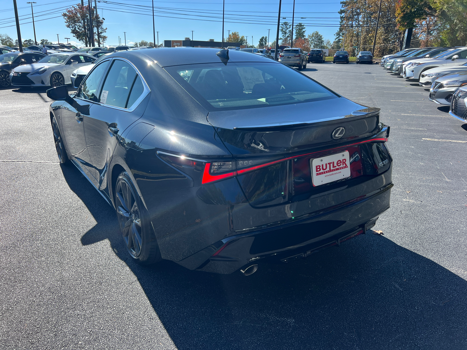 2024 Lexus IS IS 350 F SPORT Design 8