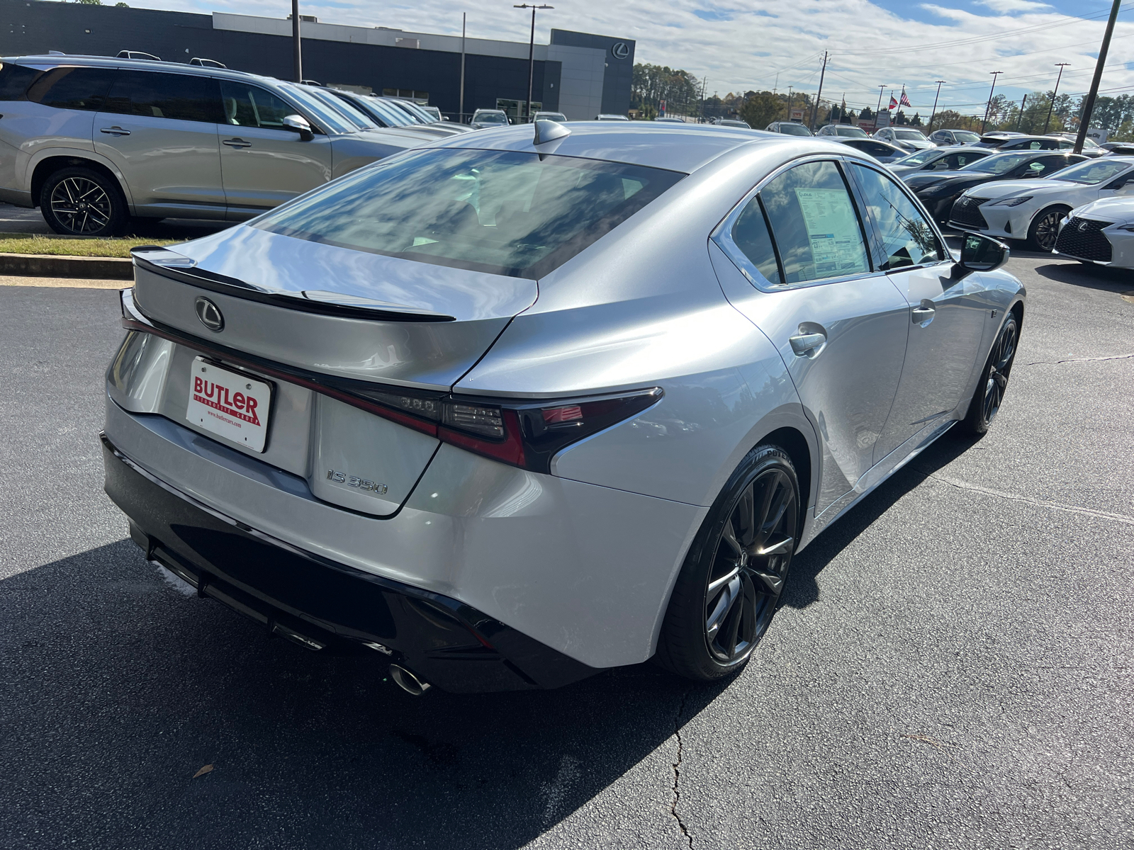 2024 LEXUS IS 350 F SPORT Design 6