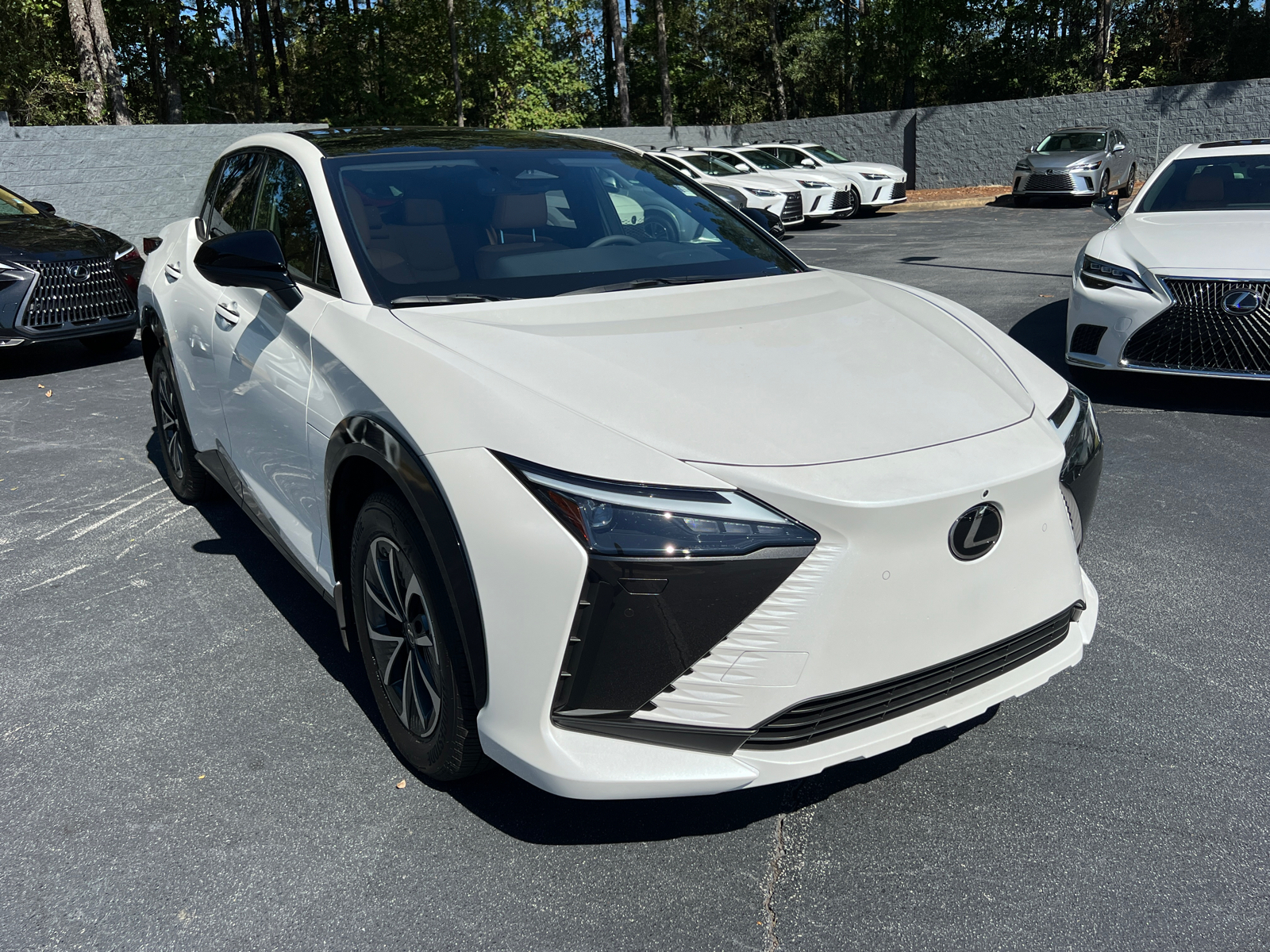 2024 Lexus RZ 450e Premium 4