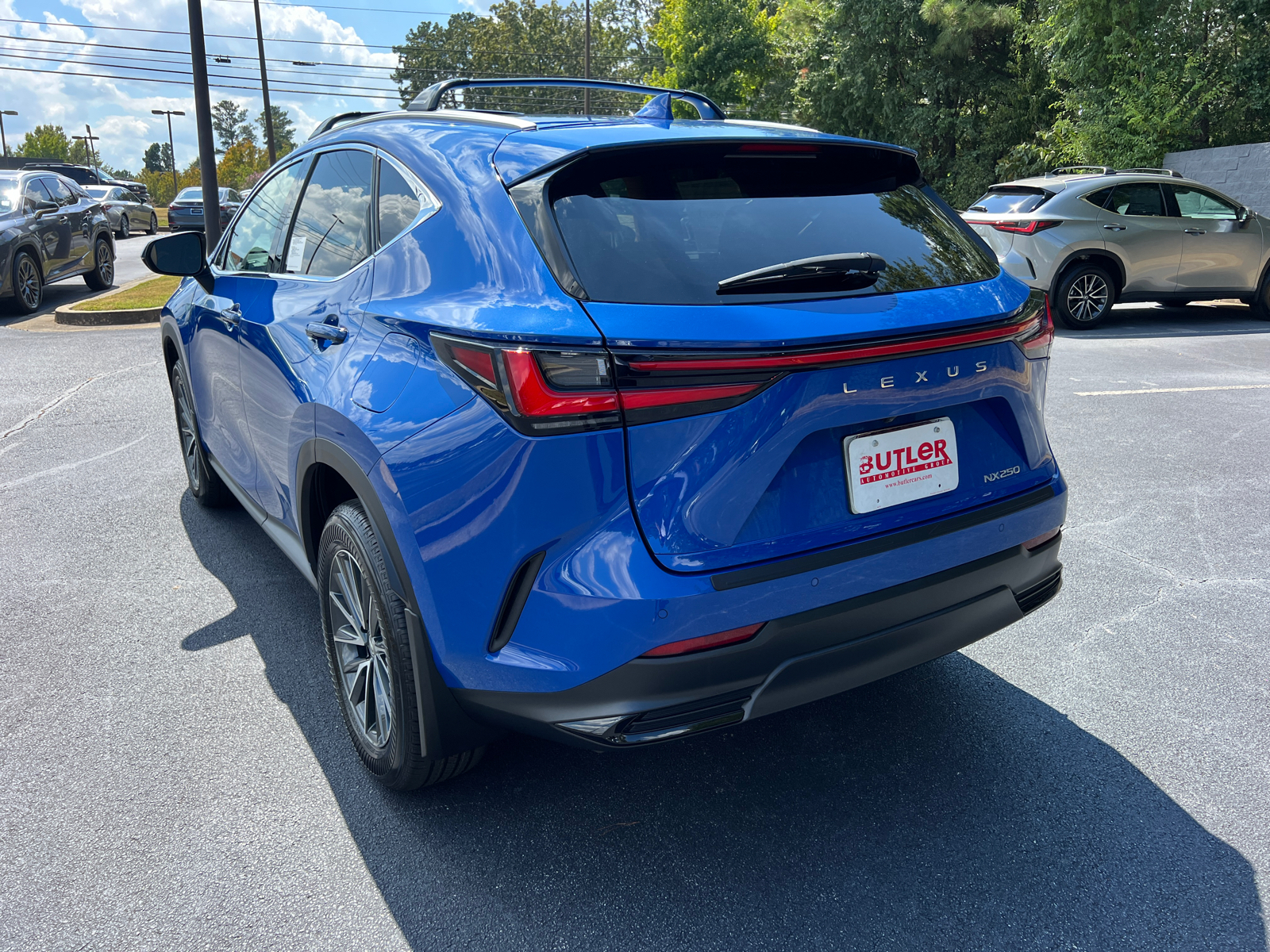 2025 Lexus NX NX 250 Premium 8