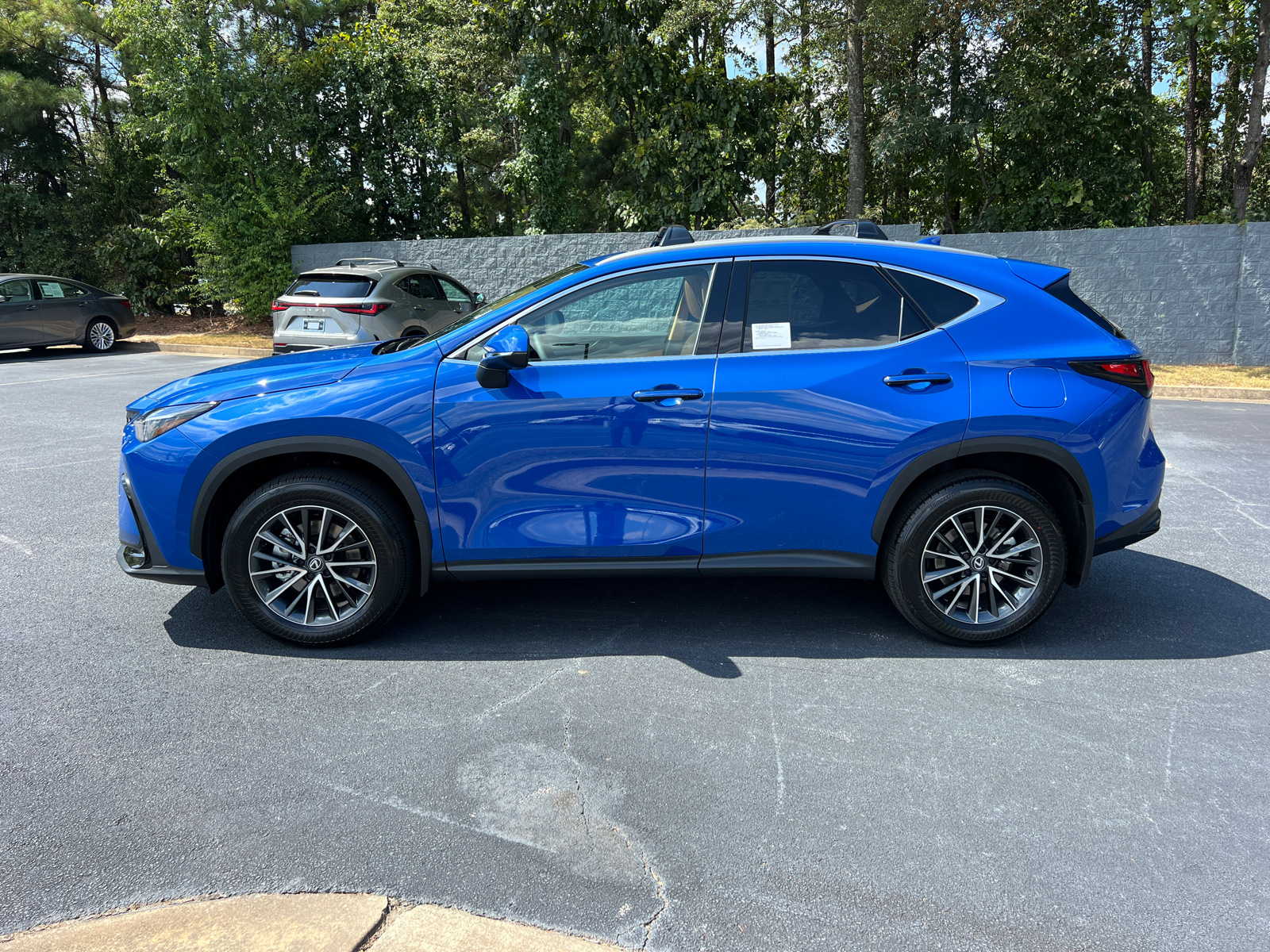 2025 Lexus NX NX 250 Premium 9