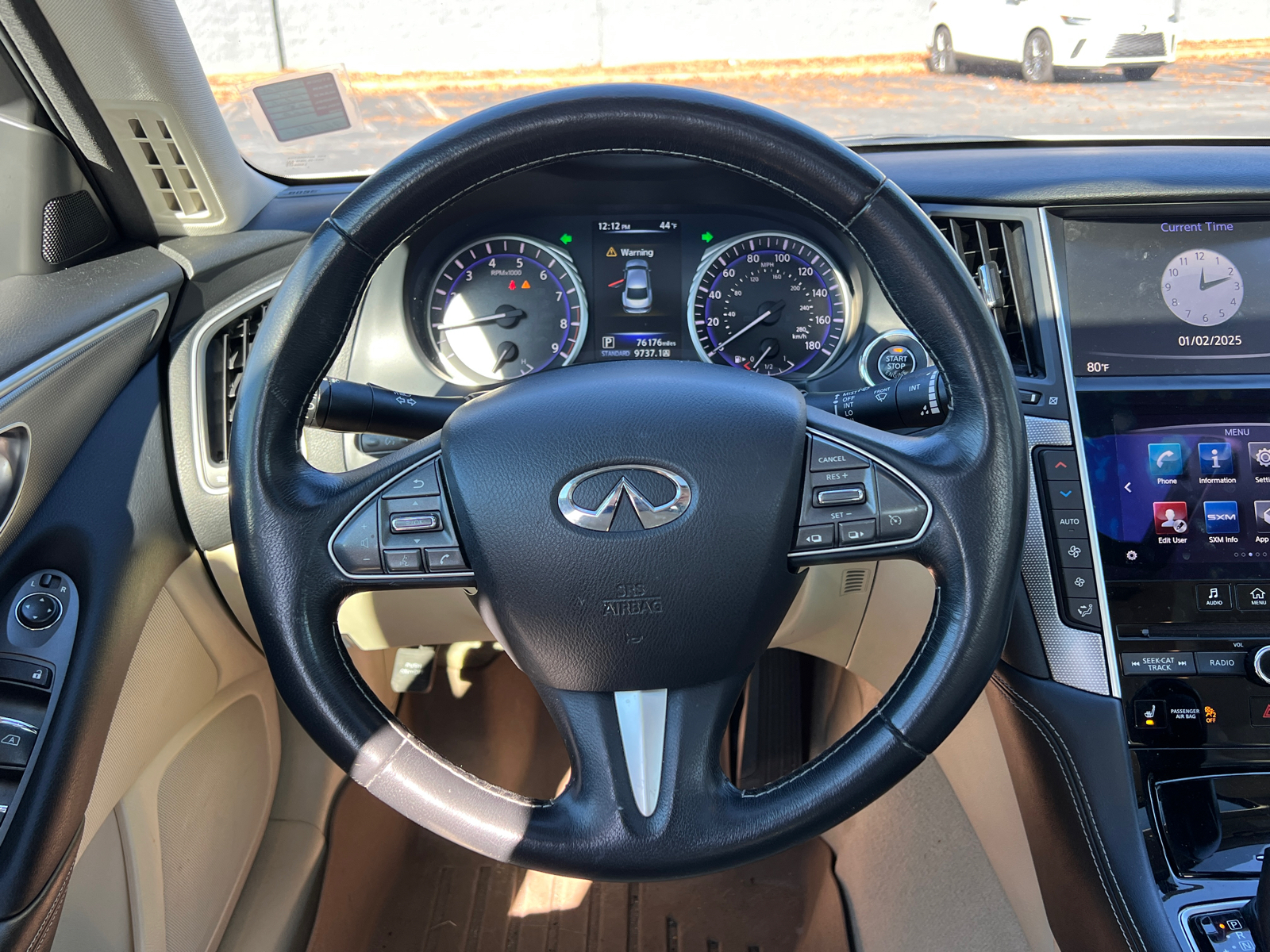 2015 INFINITI Q50 Premium 24