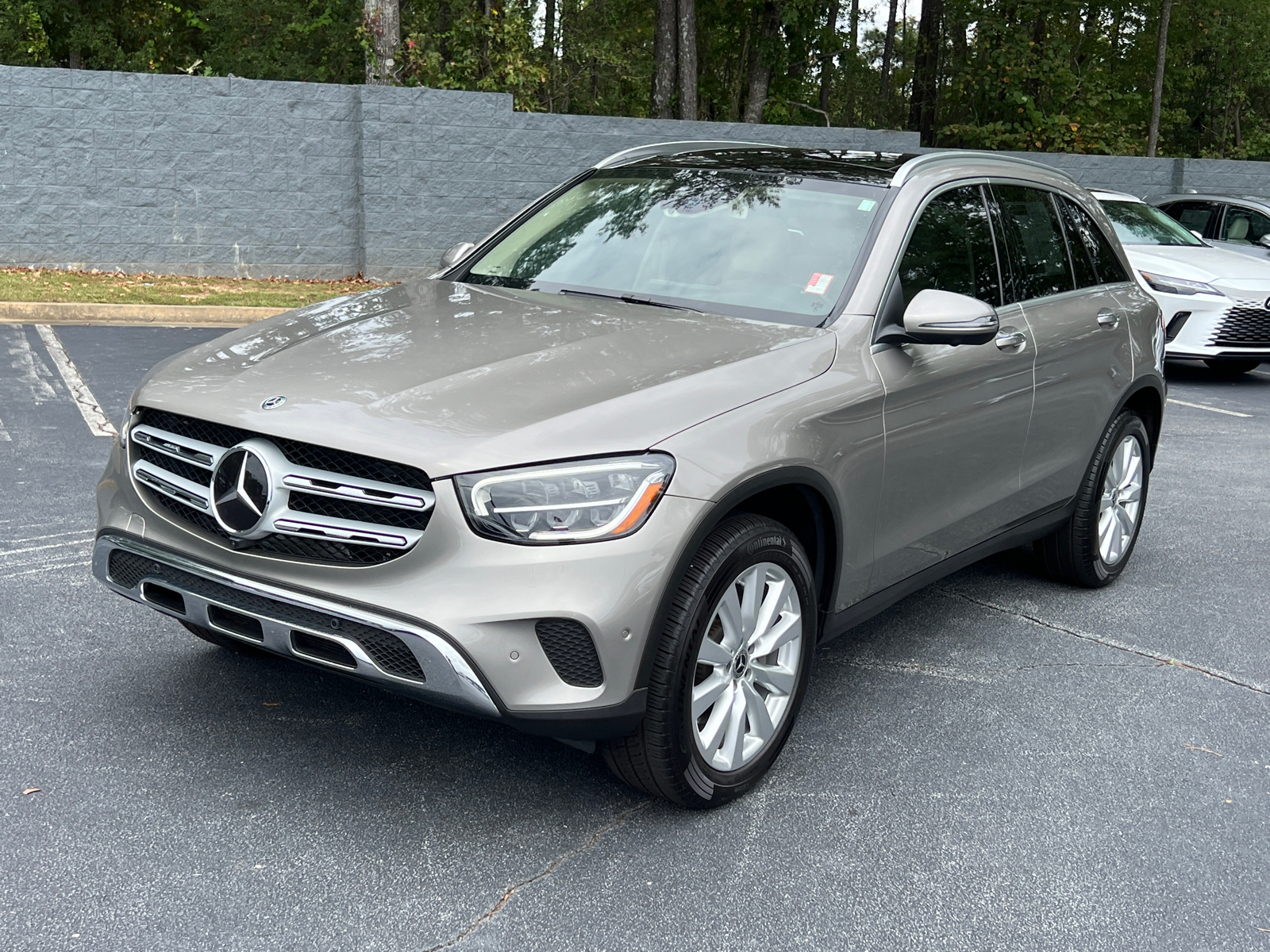 2020 Mercedes-Benz GLC GLC 300 2