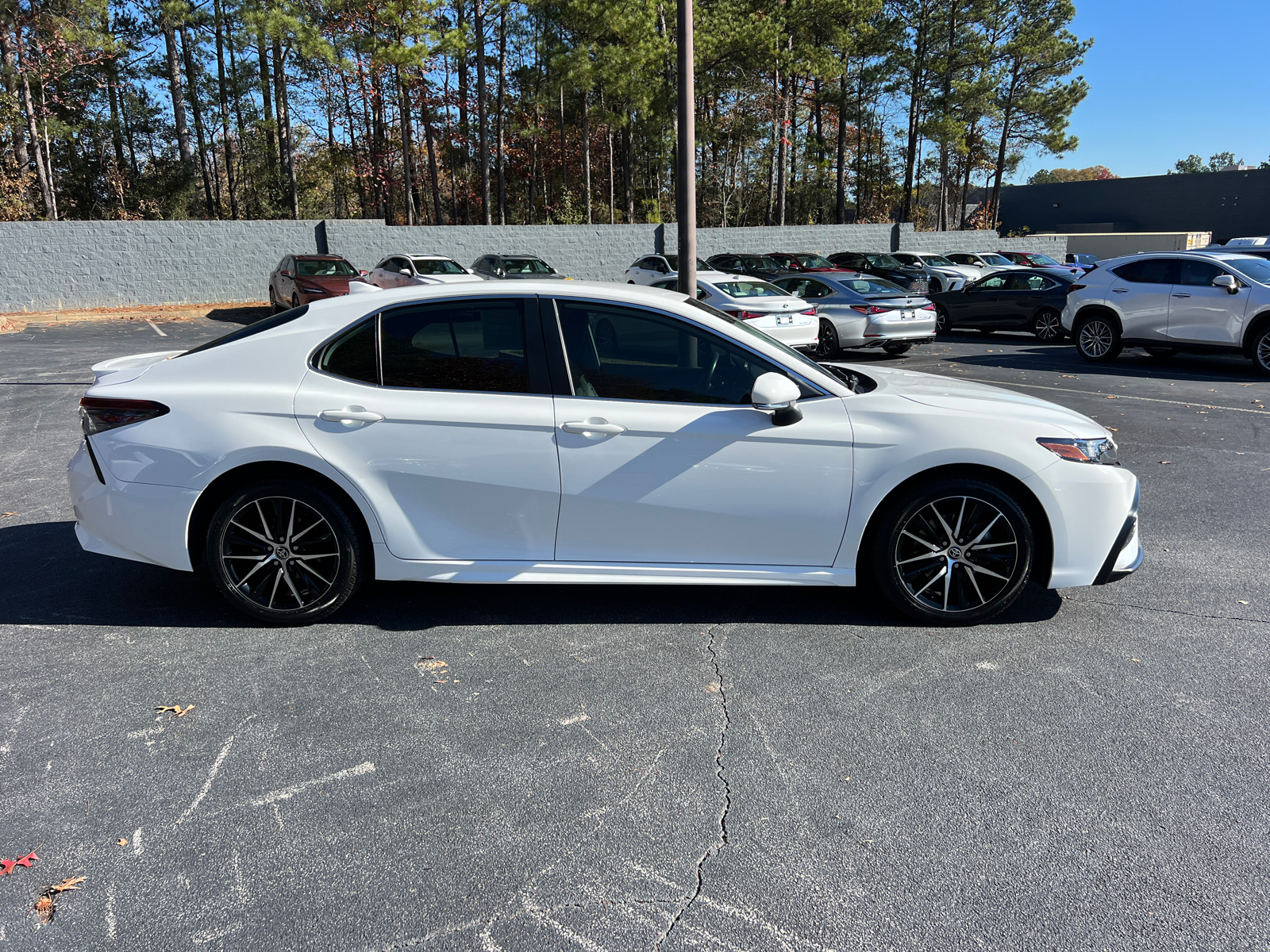 2022 Toyota Camry SE 5