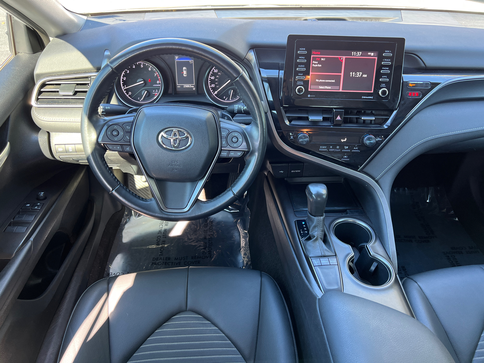 2022 Toyota Camry SE 23