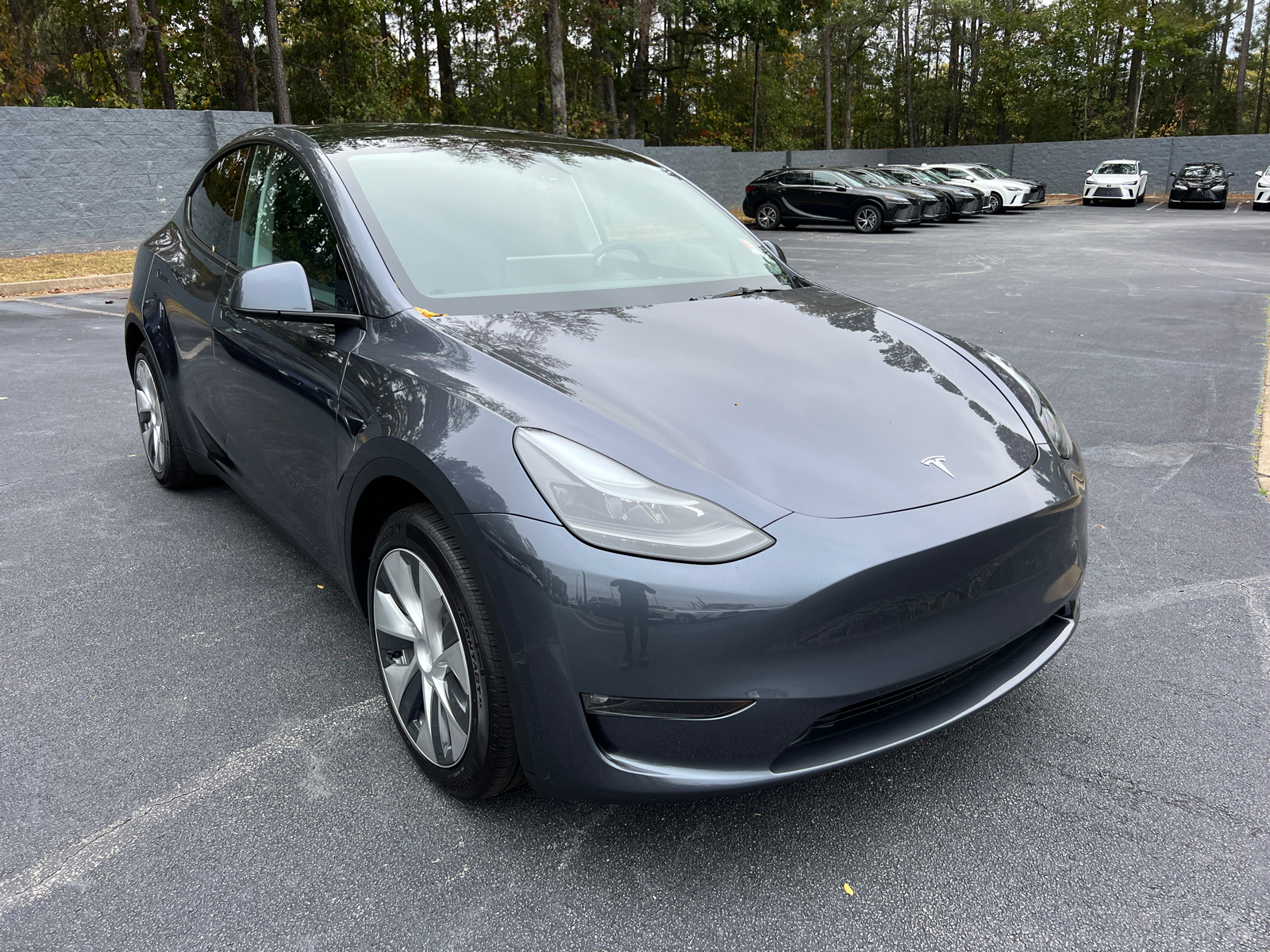 2023 Tesla Model Y  4