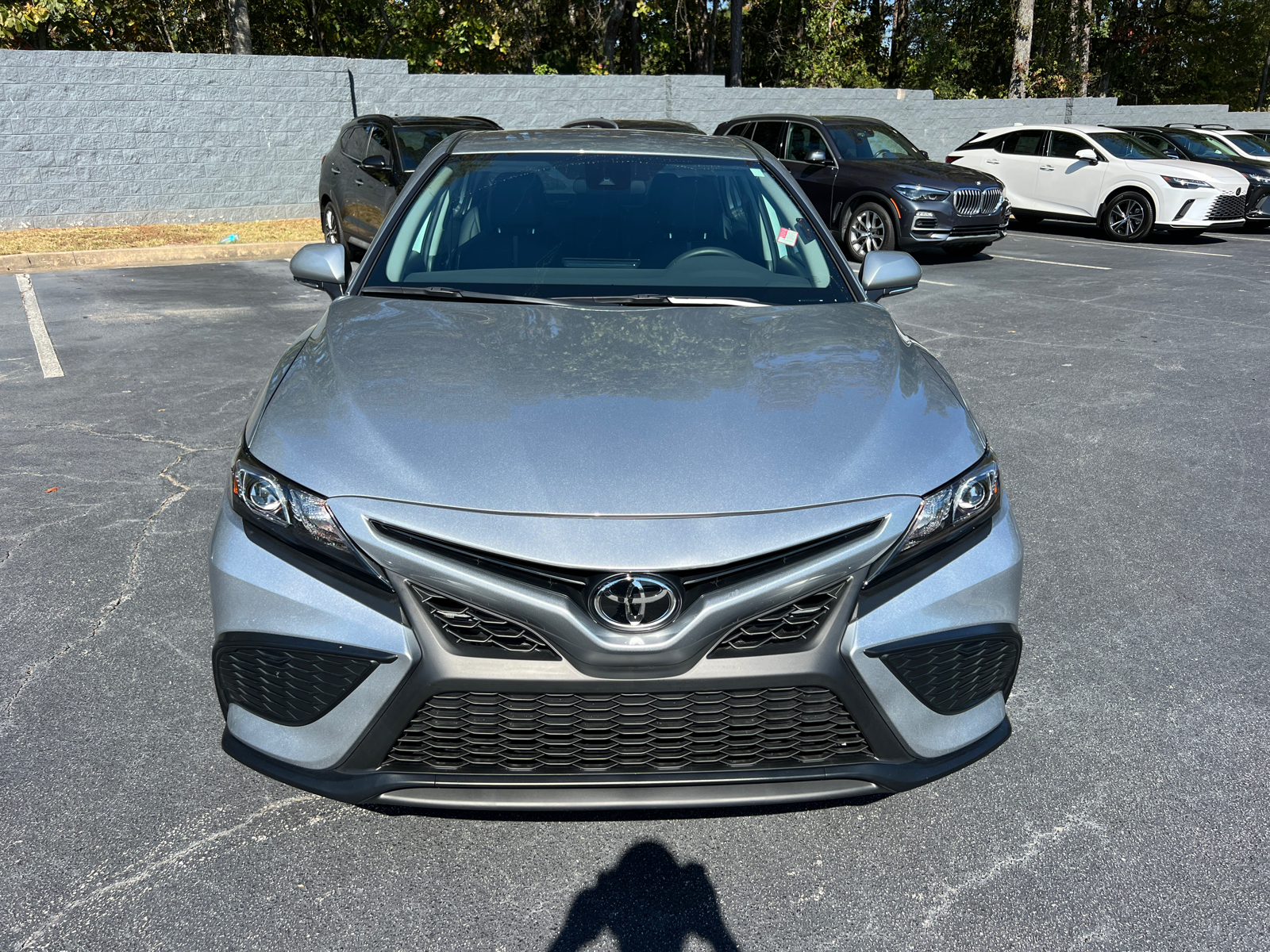 2024 Toyota Camry SE 3