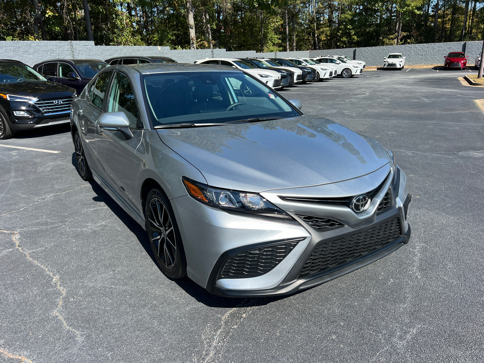 2024 Toyota Camry SE 4