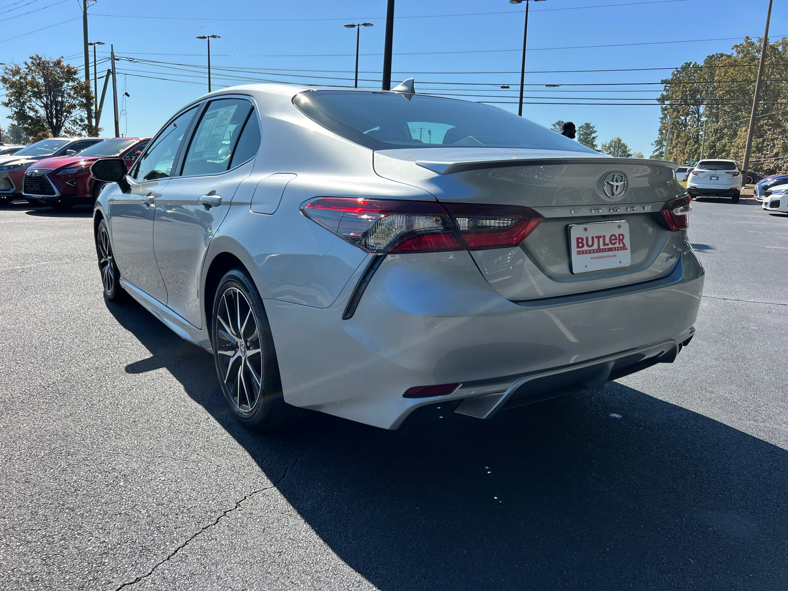 2024 Toyota Camry SE 8