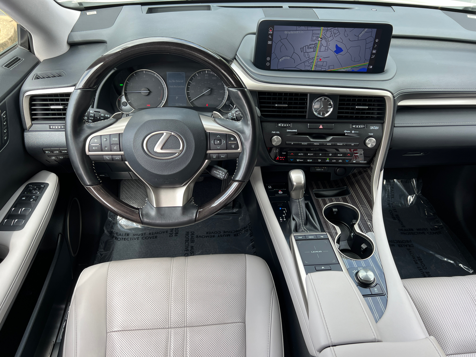 2021 Lexus RX RX 350L Luxury 24