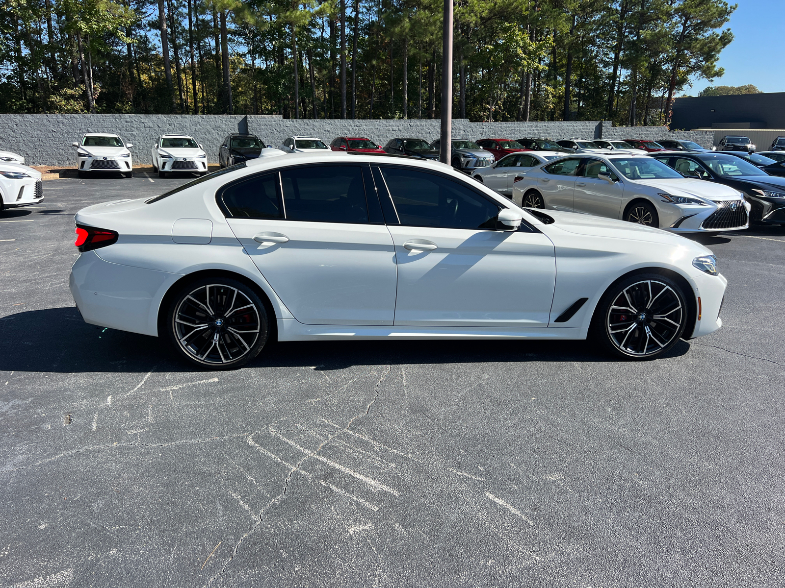 2022 BMW 5 Series 530i 5