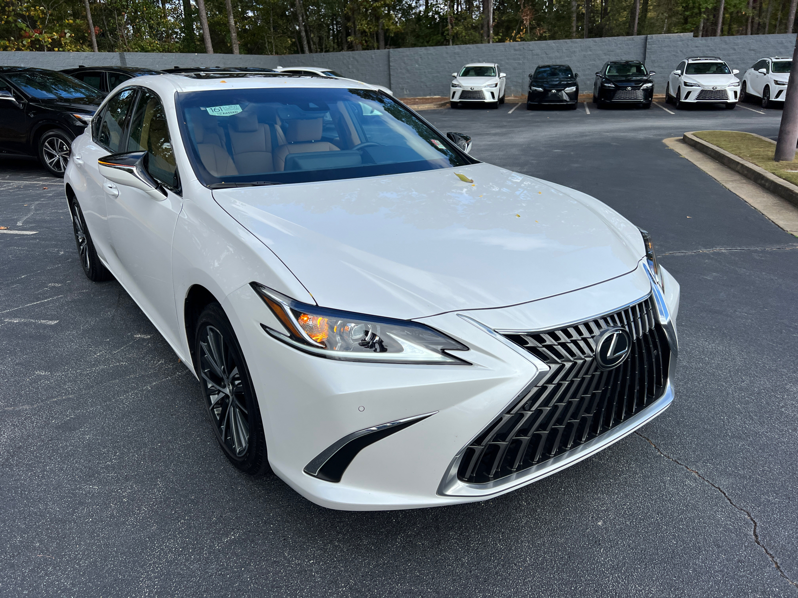 2024 Lexus ES ES 300h 4