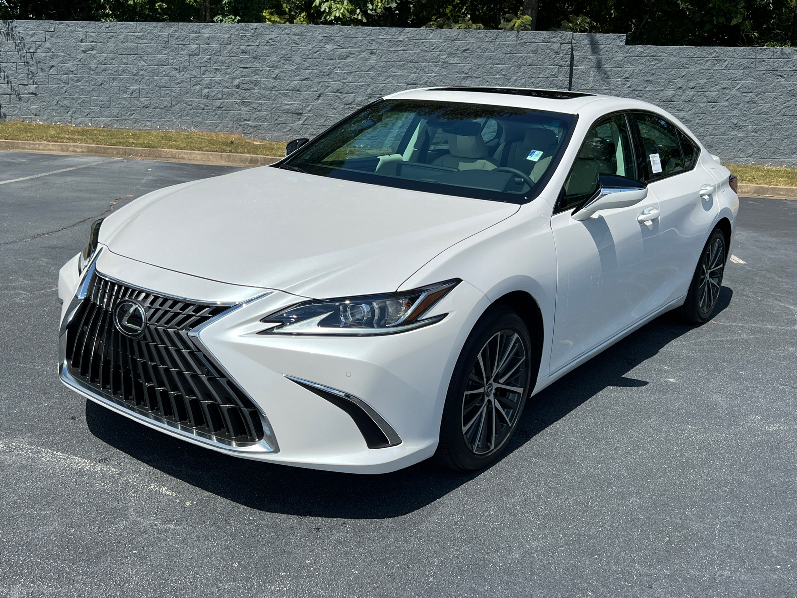 2025 Lexus ES ES 300h 2