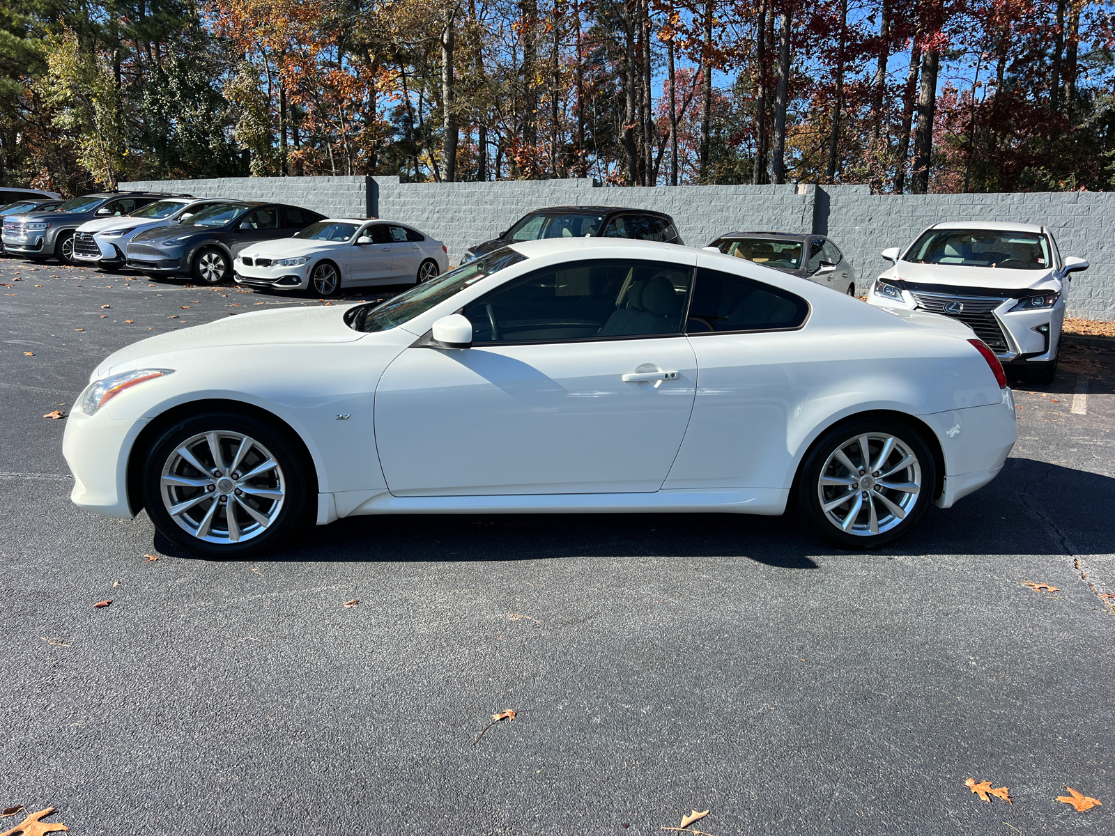 2014 INFINITI Q60 Coupe Journey 9