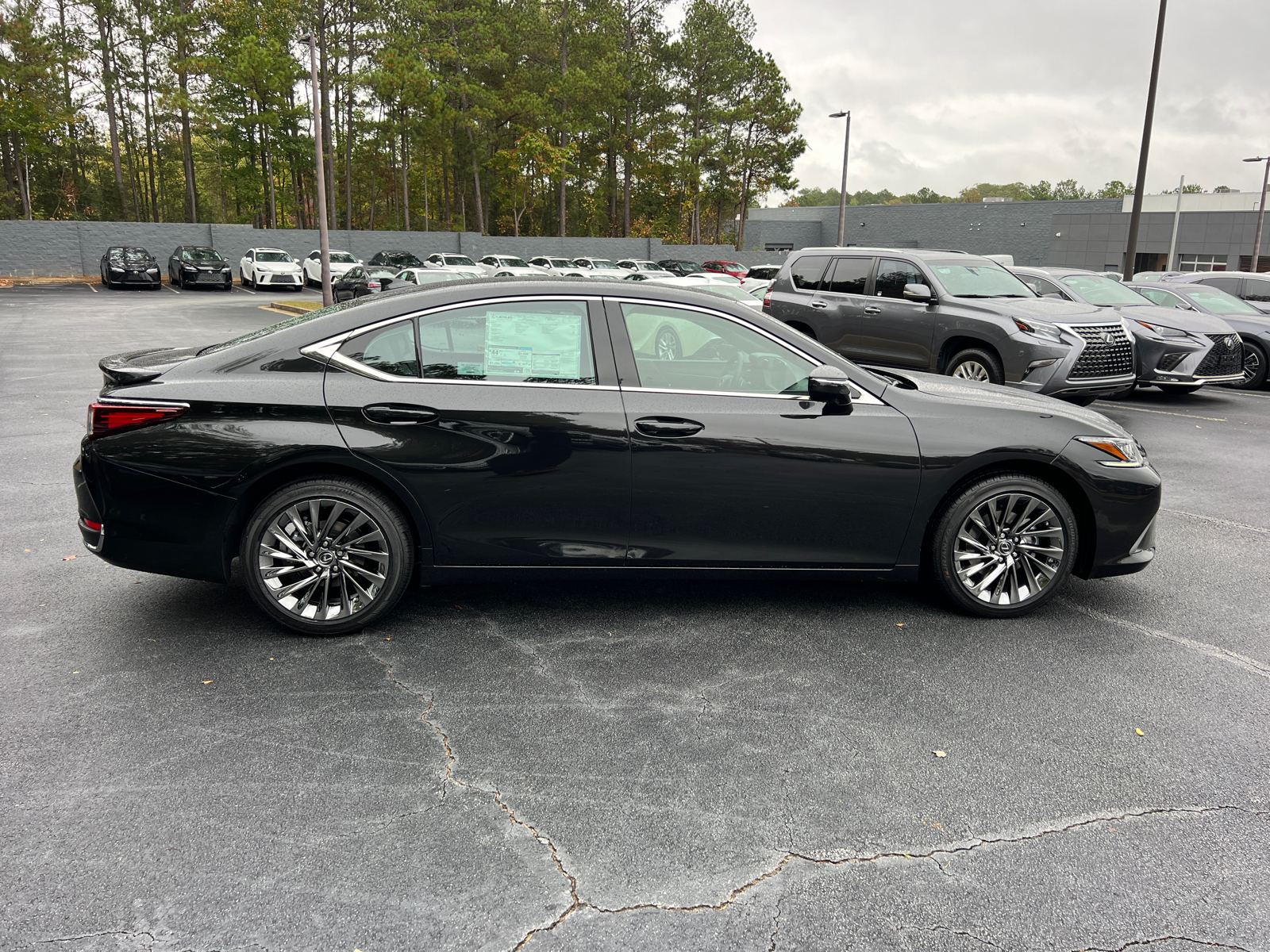 2025 Lexus ES ES 300h Luxury 4