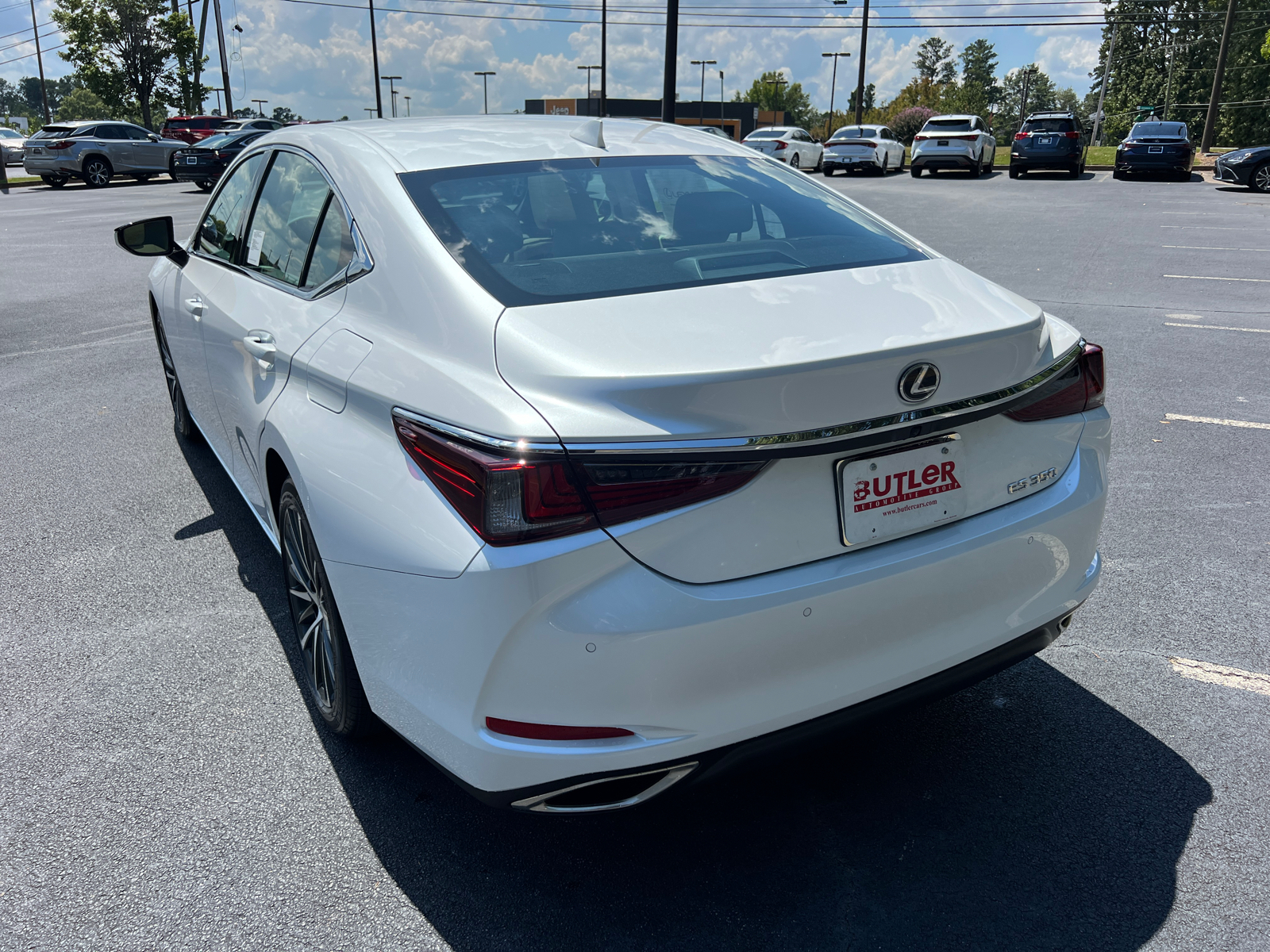 2025 Lexus ES ES 350 8