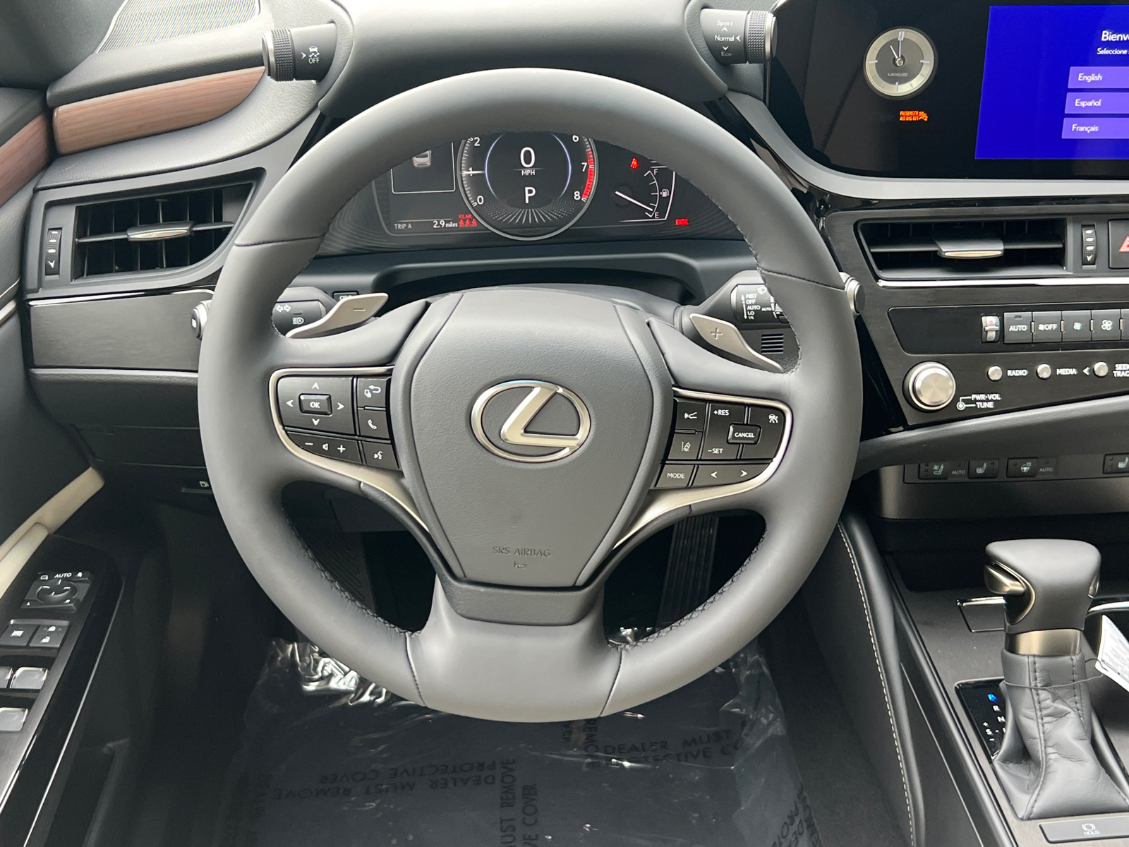 2025 Lexus ES ES 350 17