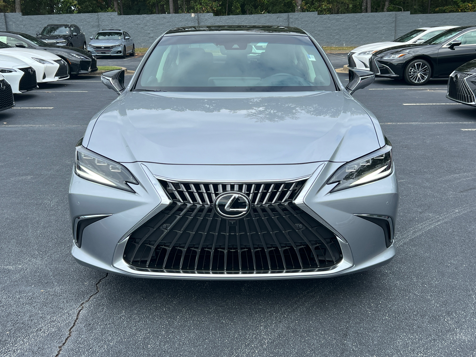 2025 Lexus ES ES 350 Ultra Luxury 3