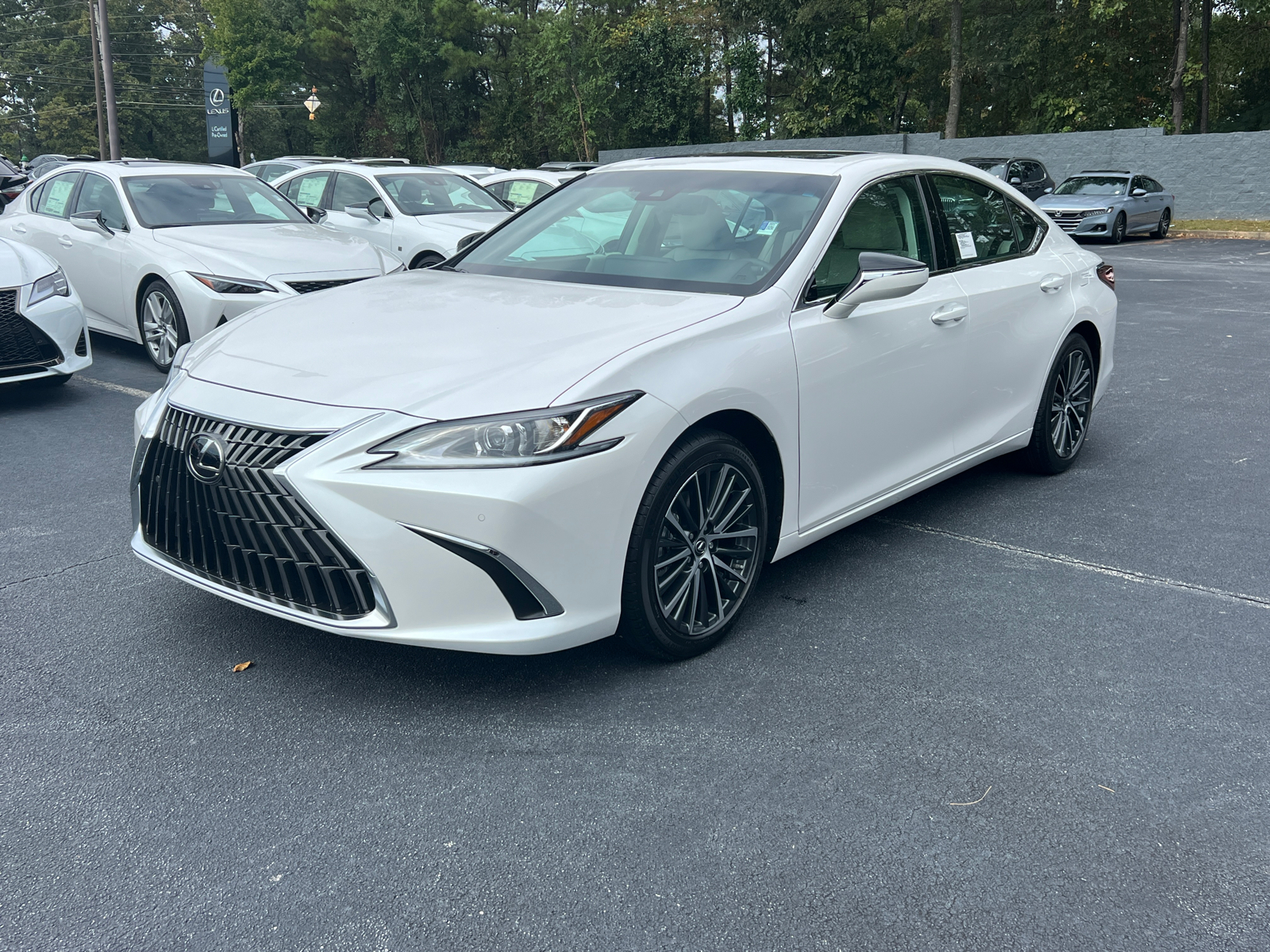 2025 Lexus ES ES 350 2