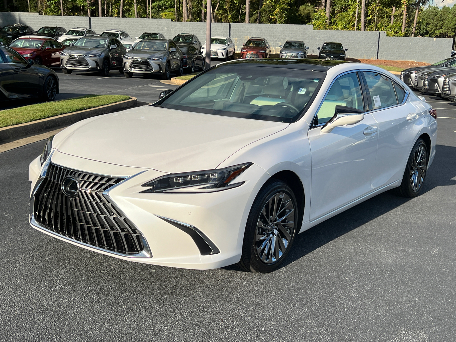 2025 Lexus ES ES 350 Ultra Luxury 2