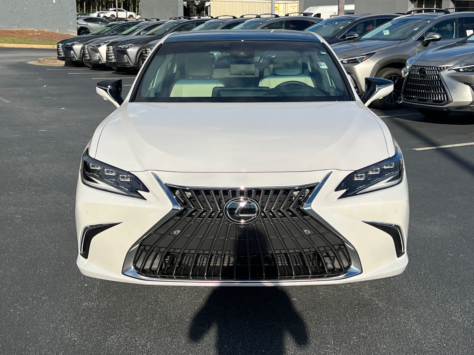 2025 Lexus ES ES 350 Ultra Luxury 3