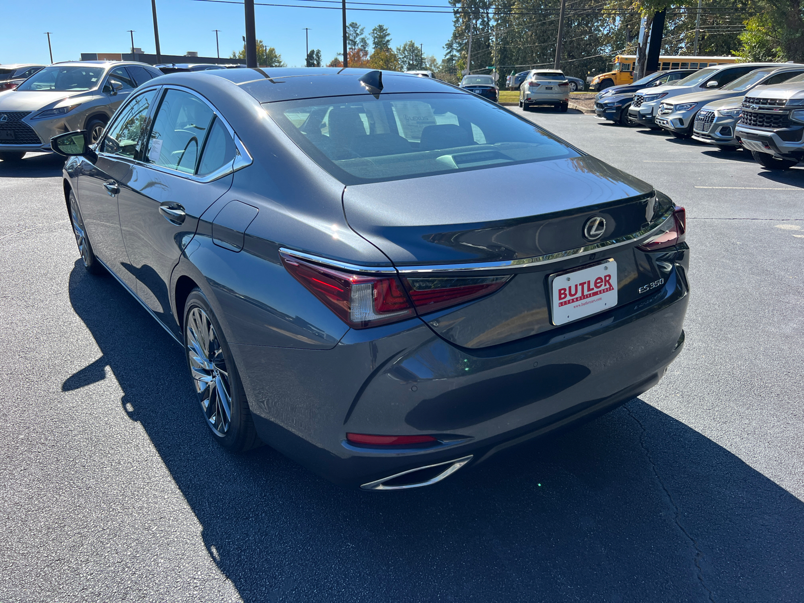 2025 Lexus ES ES 350 Ultra Luxury 8