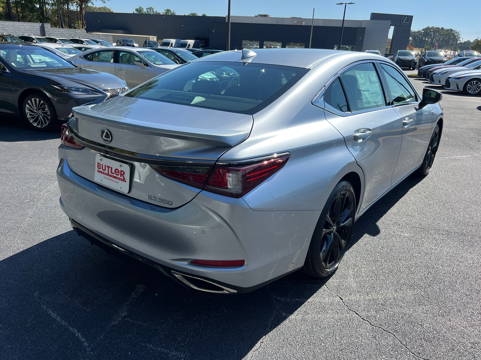 2025 Lexus ES ES 350 F SPORT Handling 6